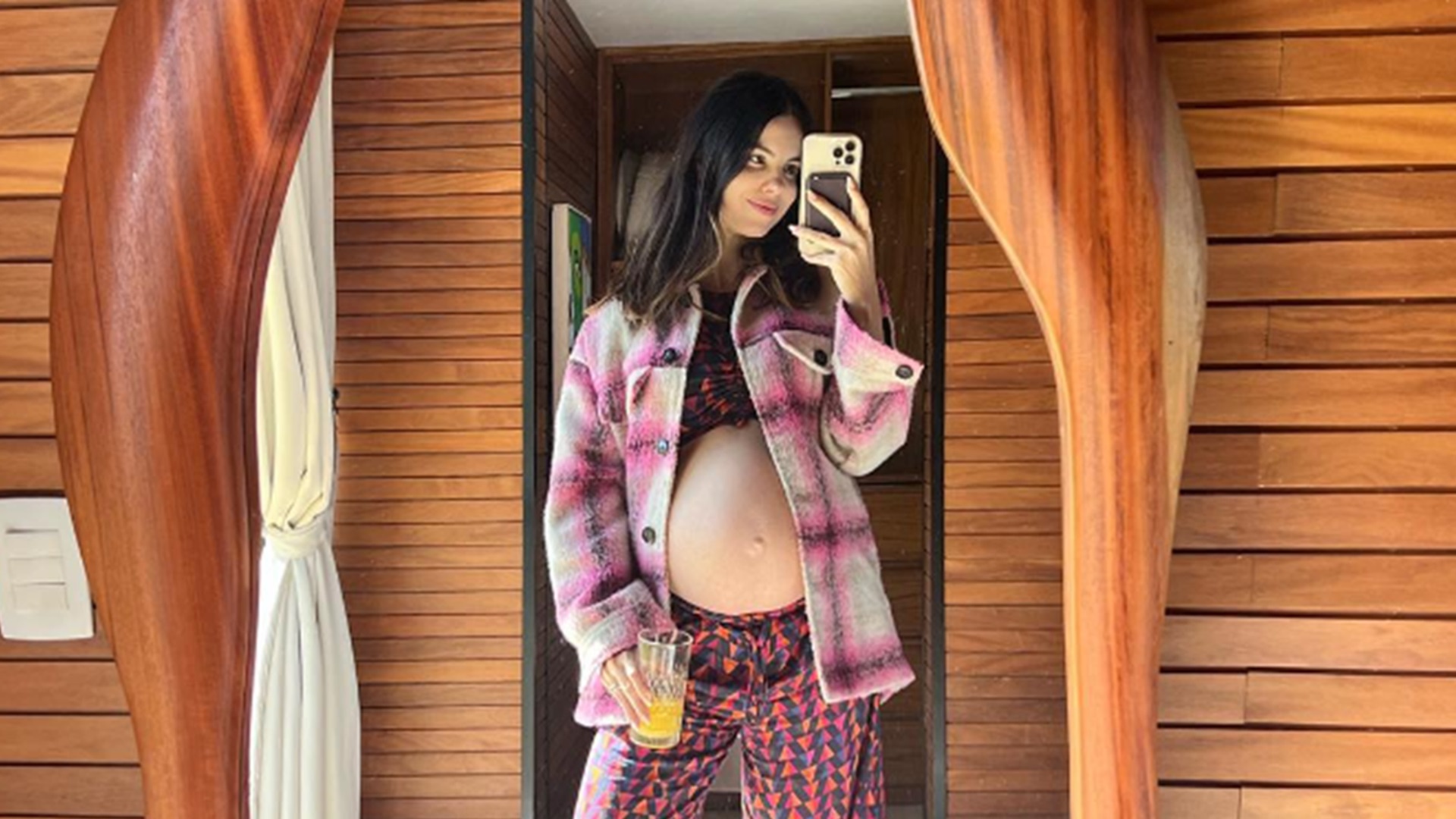 Grávida, Sthefany Brito responde sobre preferência por menina ou menino