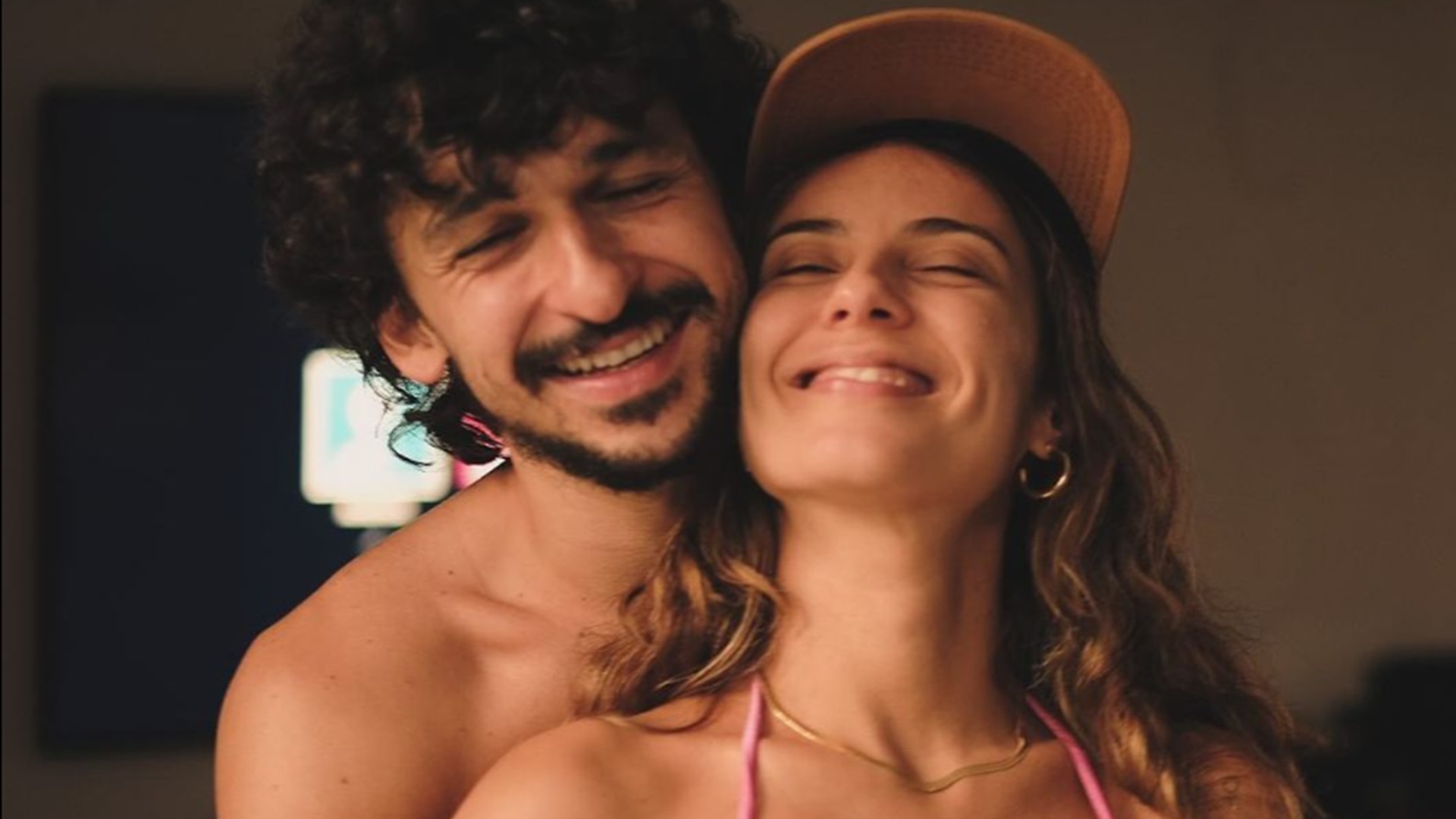 Andréia Horta revela que está grávida de Ravel Andrade; Saiba o sexo do bebê