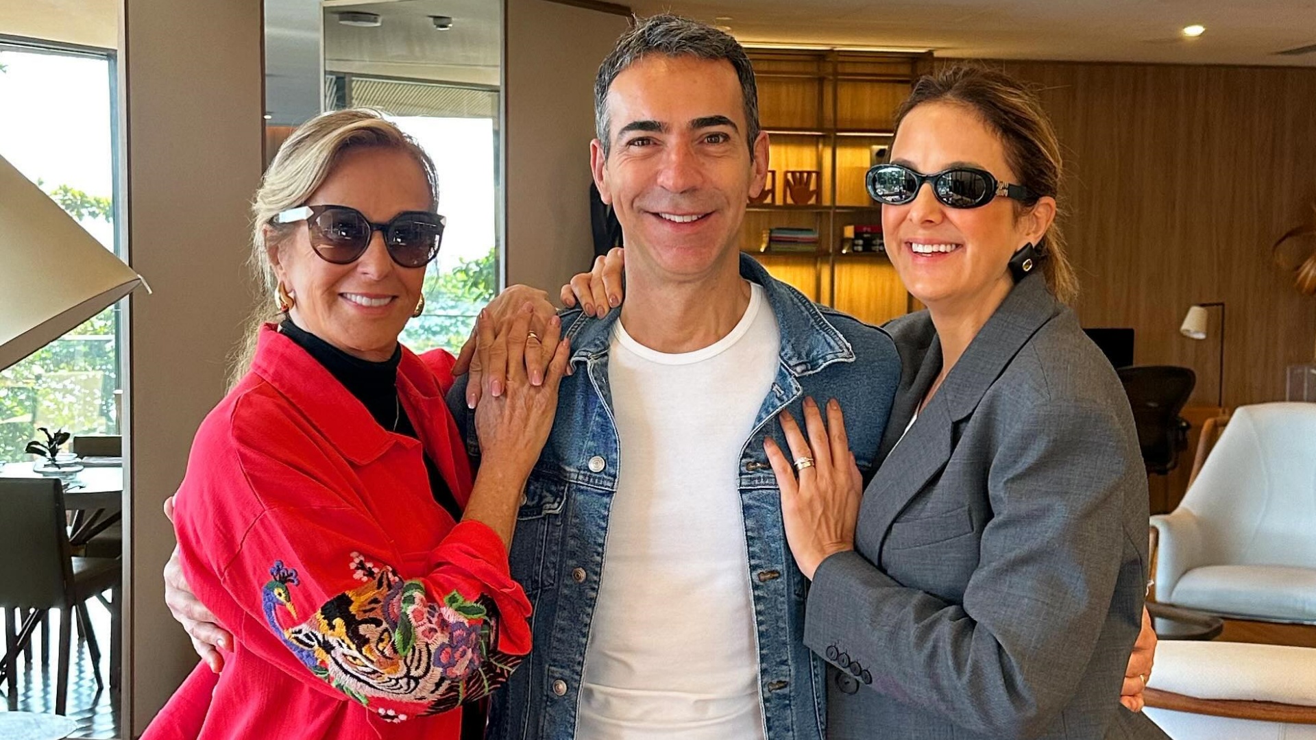 Cesar Tralli faz declaração para Helô e Ticiane Pinheiro: “Mulheres encantadoras”