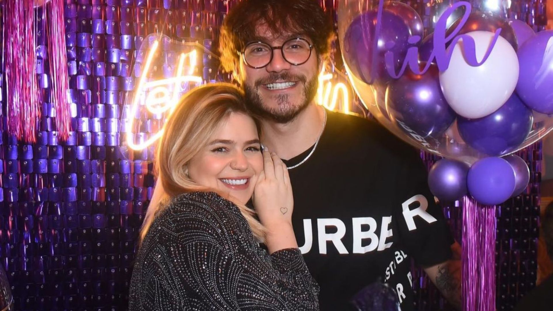 Eliezer relembra surpresa frustrada para Viih Tube no último Dia dos Namorados