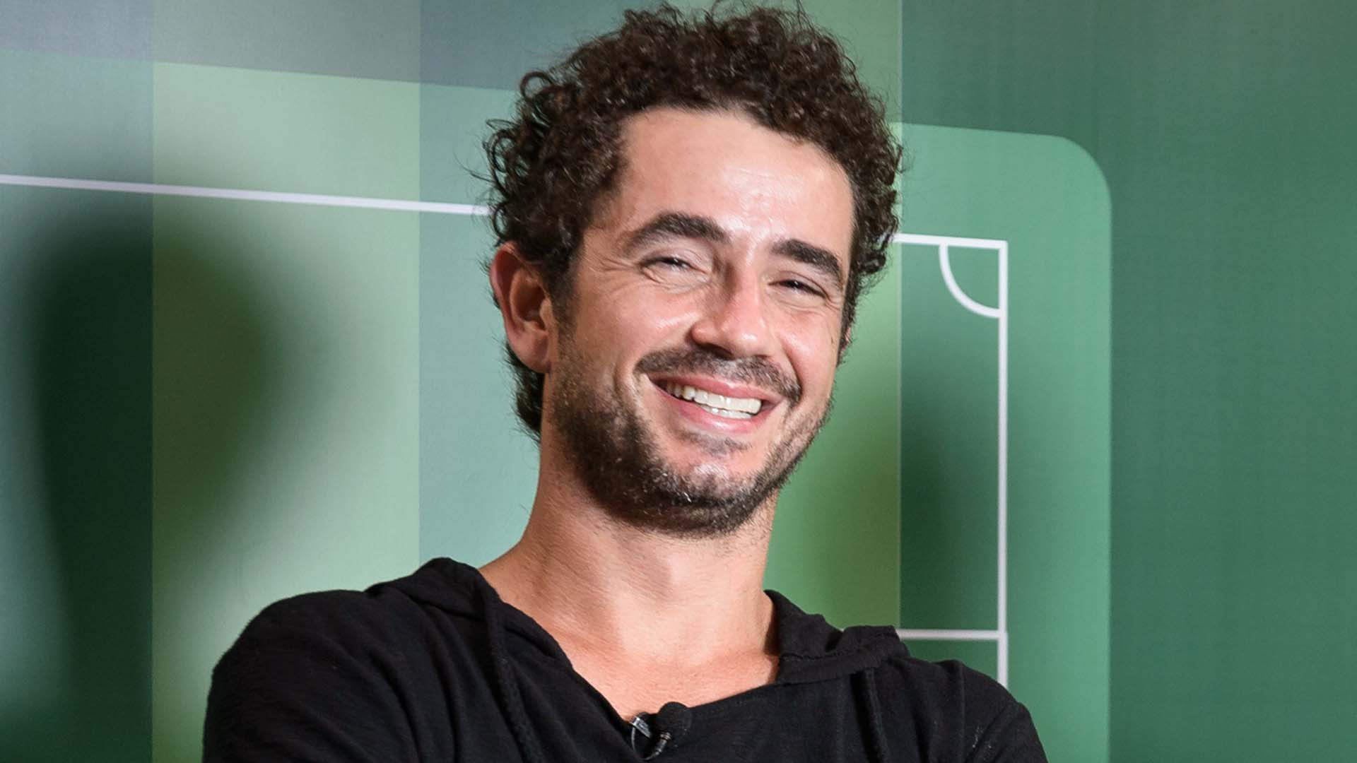 Felipe Andreoli revela como é a cozinha de sua casa