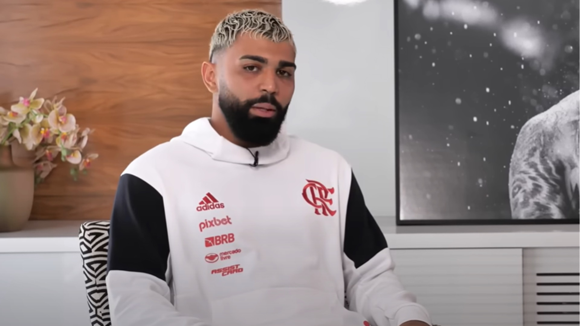 Atriz, modelo e ex de Fiuk: Quem é a jovem apontada como affair de Gabigol?