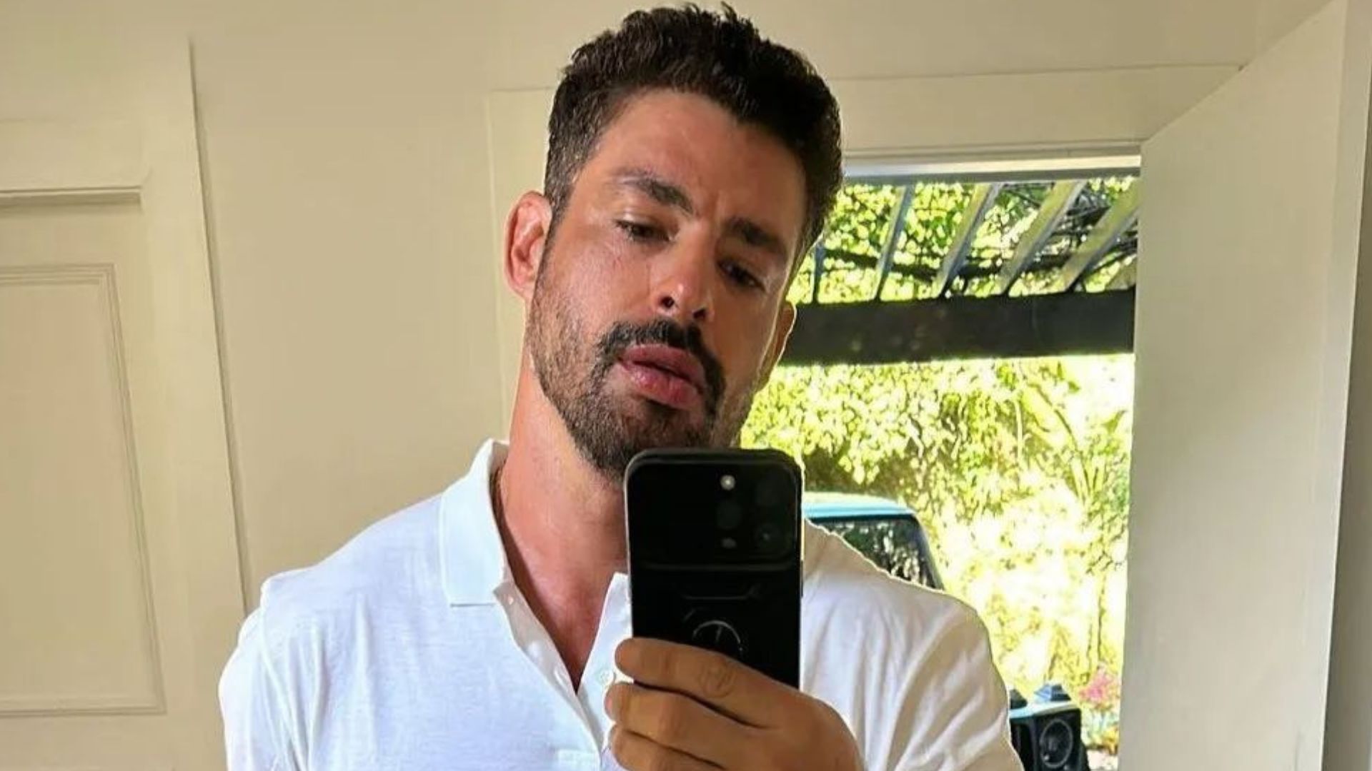 Jornalista revela exigências para namorar Cauã Reymond: “Naturalista”