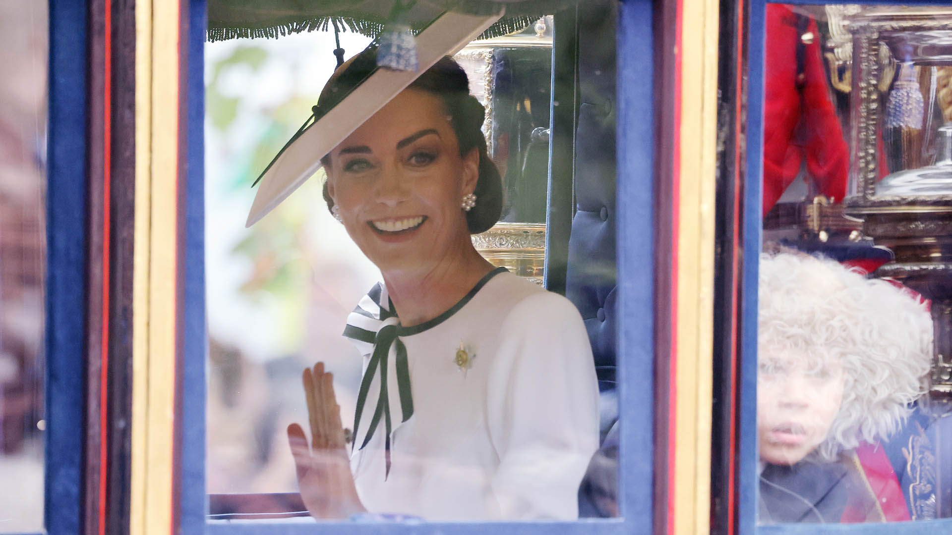 Kate Middleton faz sua primeira aparição em público após revelar o câncer