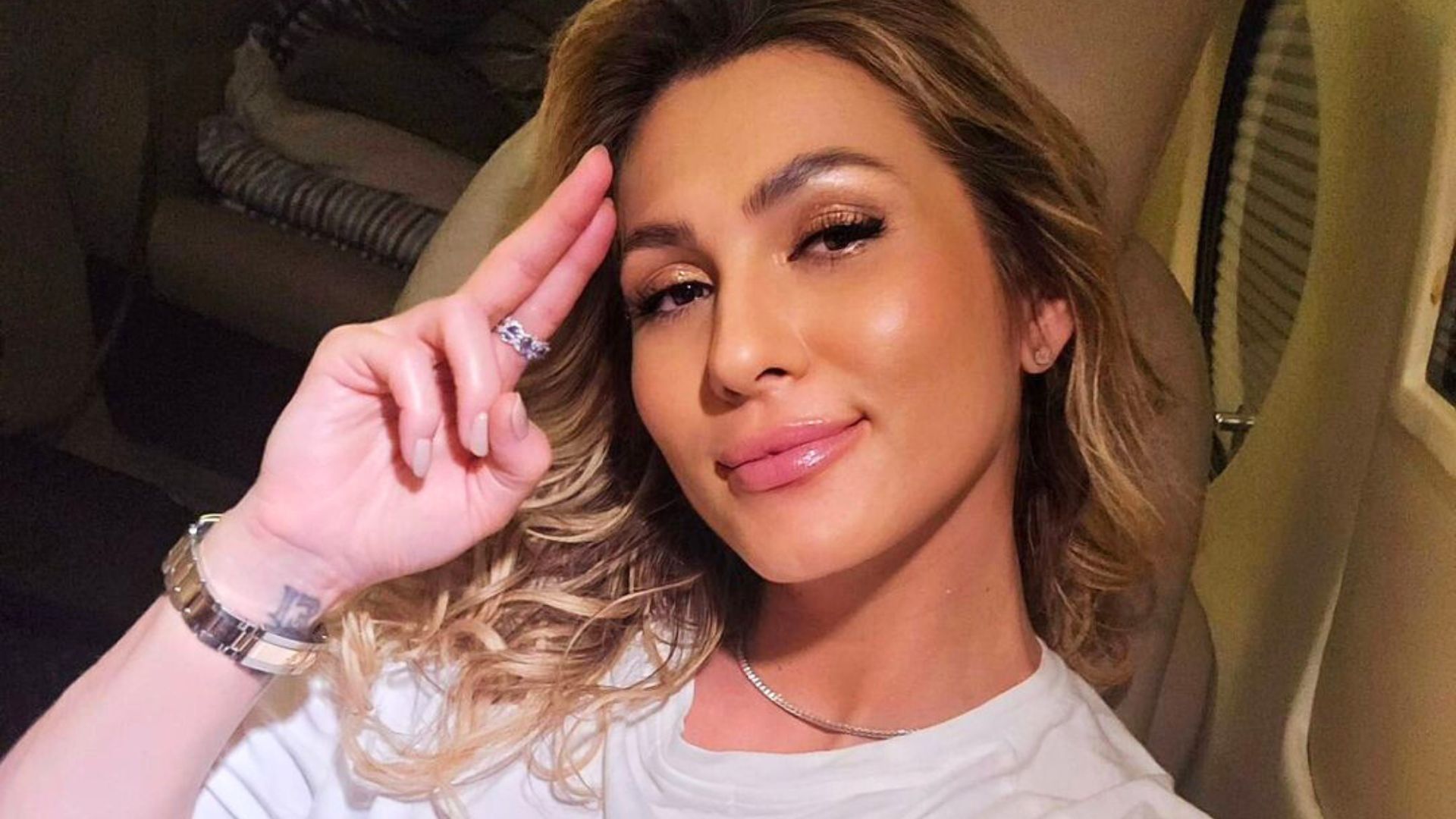 Lívia Andrade revela sintomas antes de realizar cirurgia: ‘Estava sofrendo’