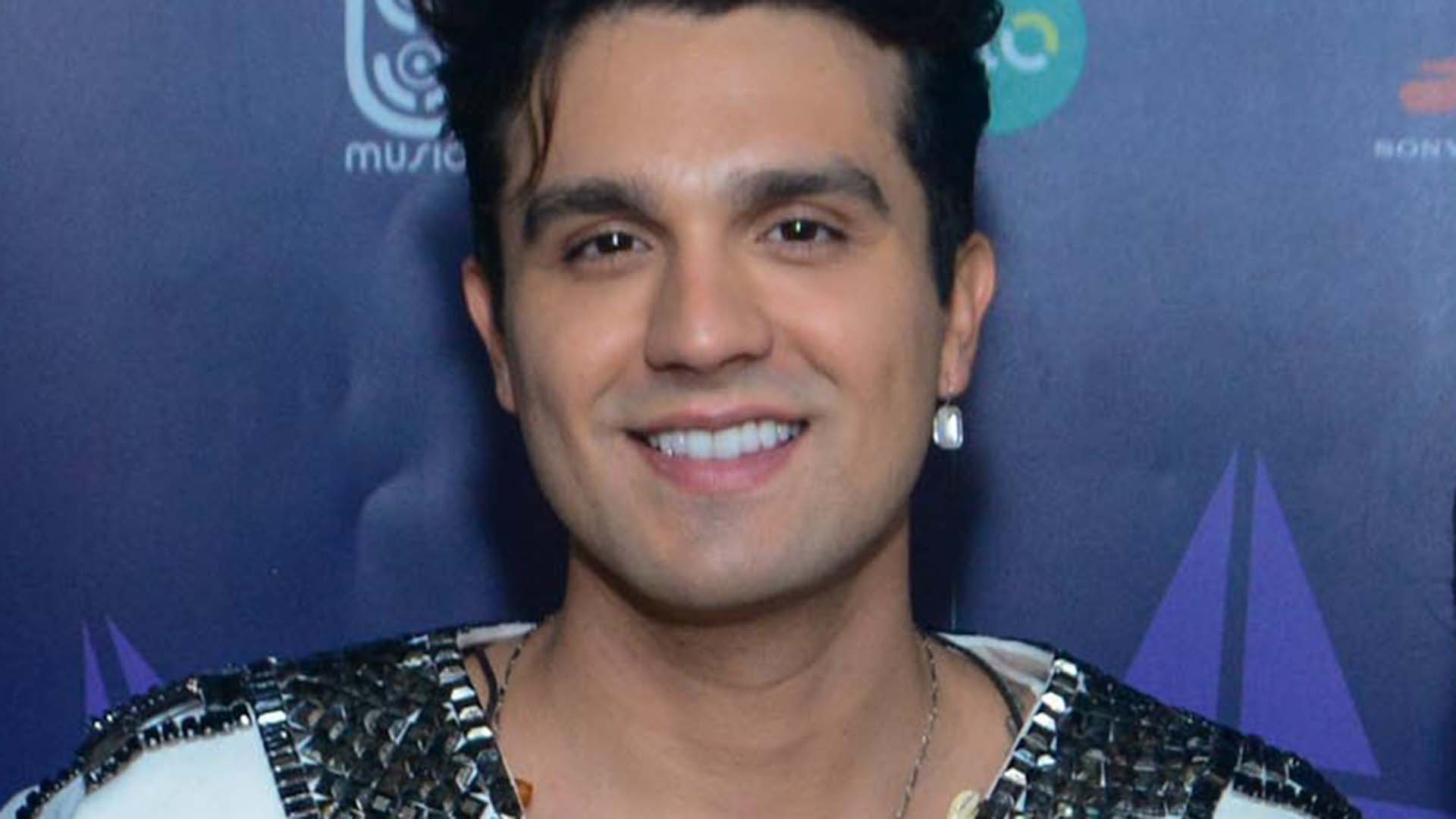 Luan Santana foi ao hospital apenas para fazer exames