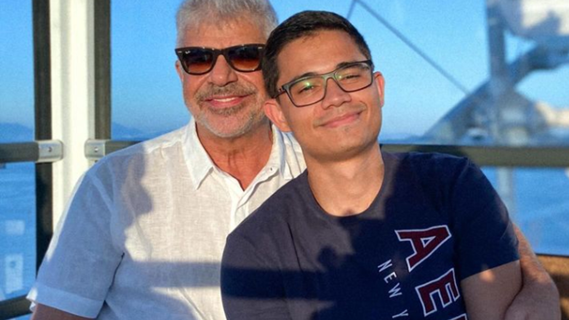 A casa milionária onde Lulu Santos vive com o marido chamou atenção por detalhe raro