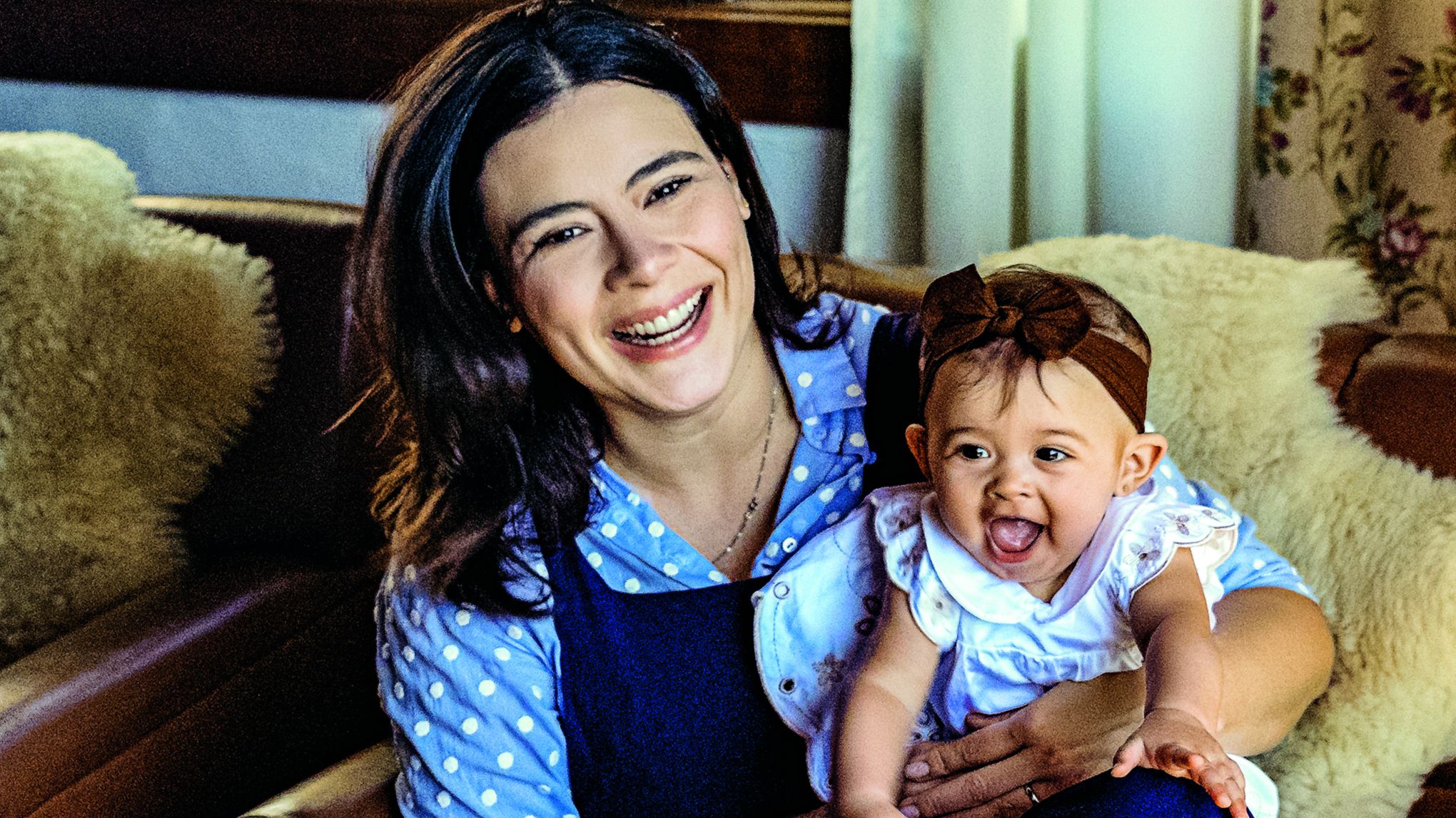 Jornalista da Globo, Michelle Loreto revela descobertas da maternidade: ‘Apaixonada’