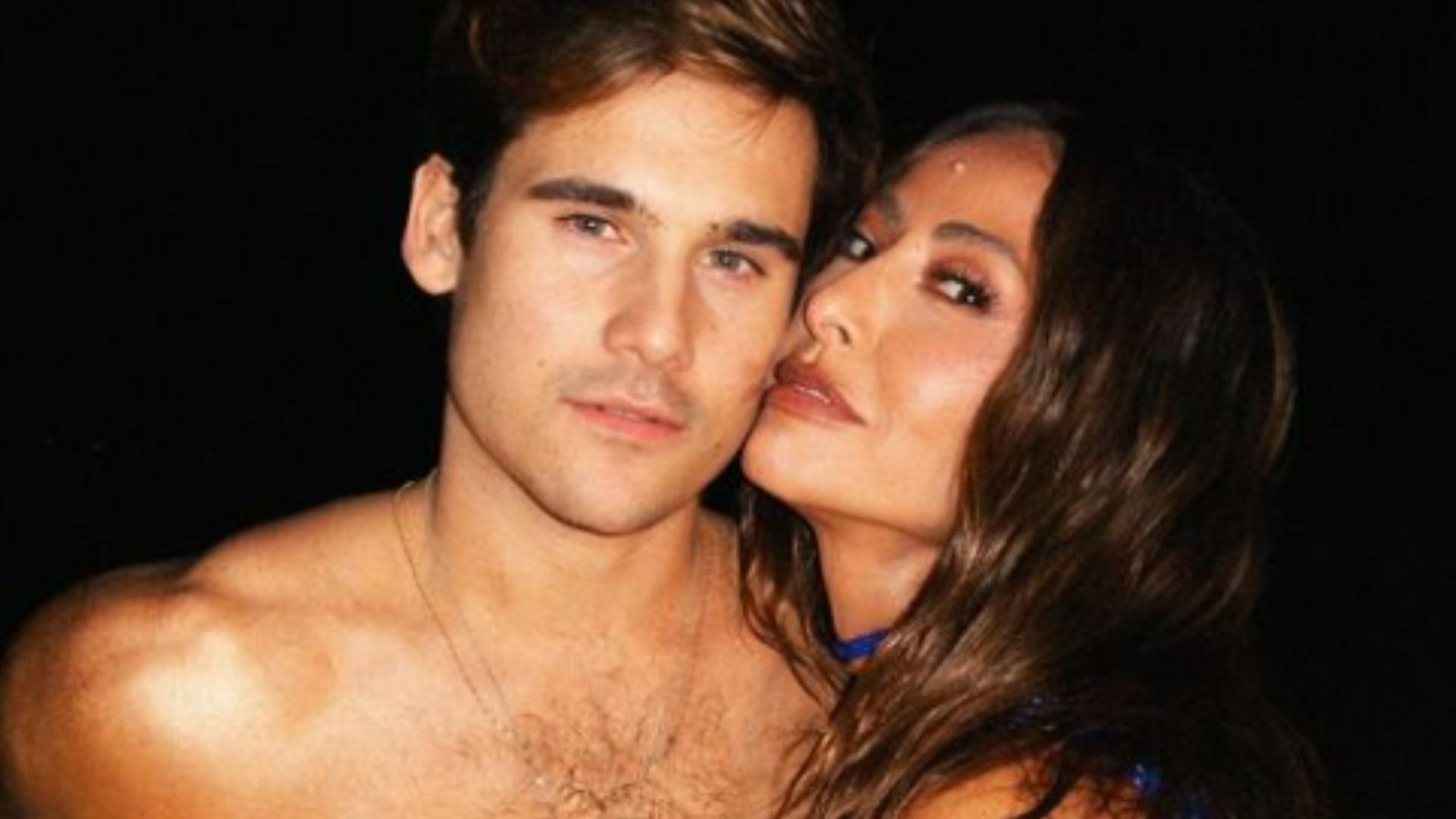 Nicolas Prattes emociona com declaração para Sabrina Sato: “Somos mais que eu e você”