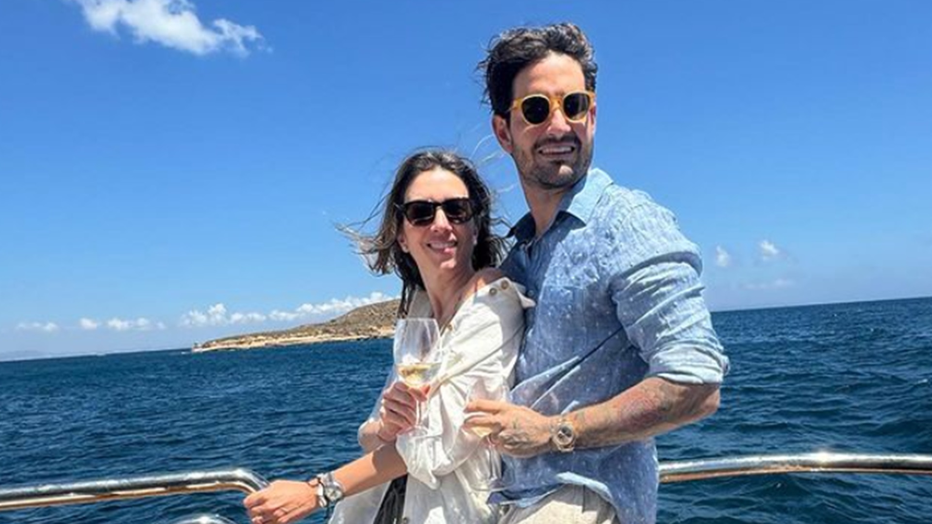 Alexandre Pato publica foto rara do filho com Rebeca Abravanel