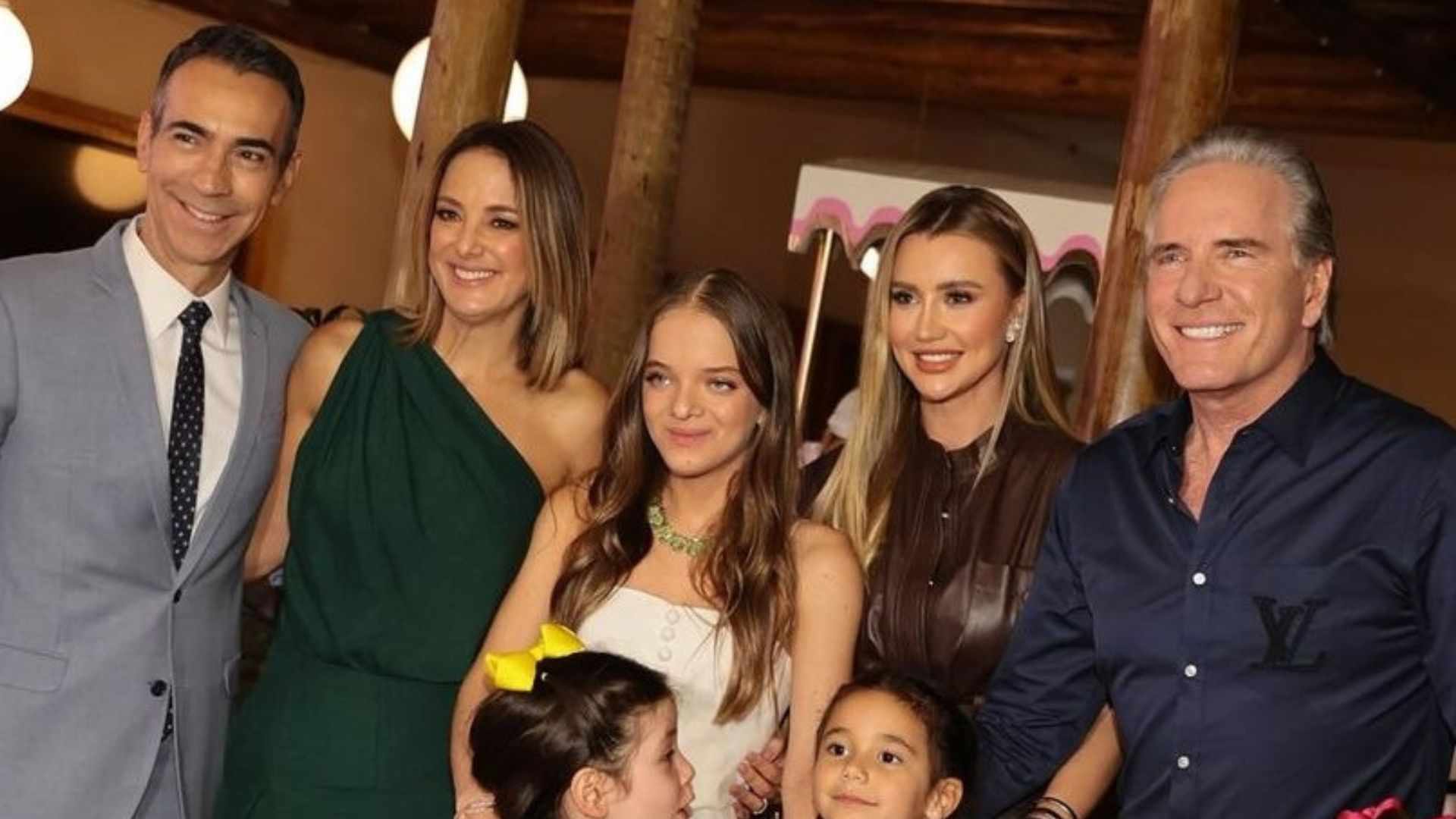 Roberto Justus posta foto com Cesar Tralli e Ticiane Pinheiro: ‘Juntos’