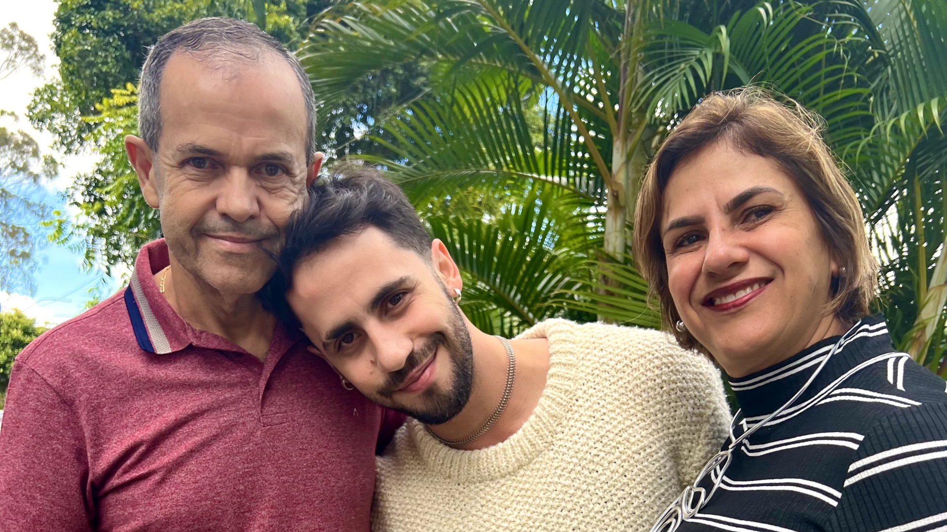 Romero Ferro reflete sobre diagnósticos diferentes em familiares: ‘Turbilhão’