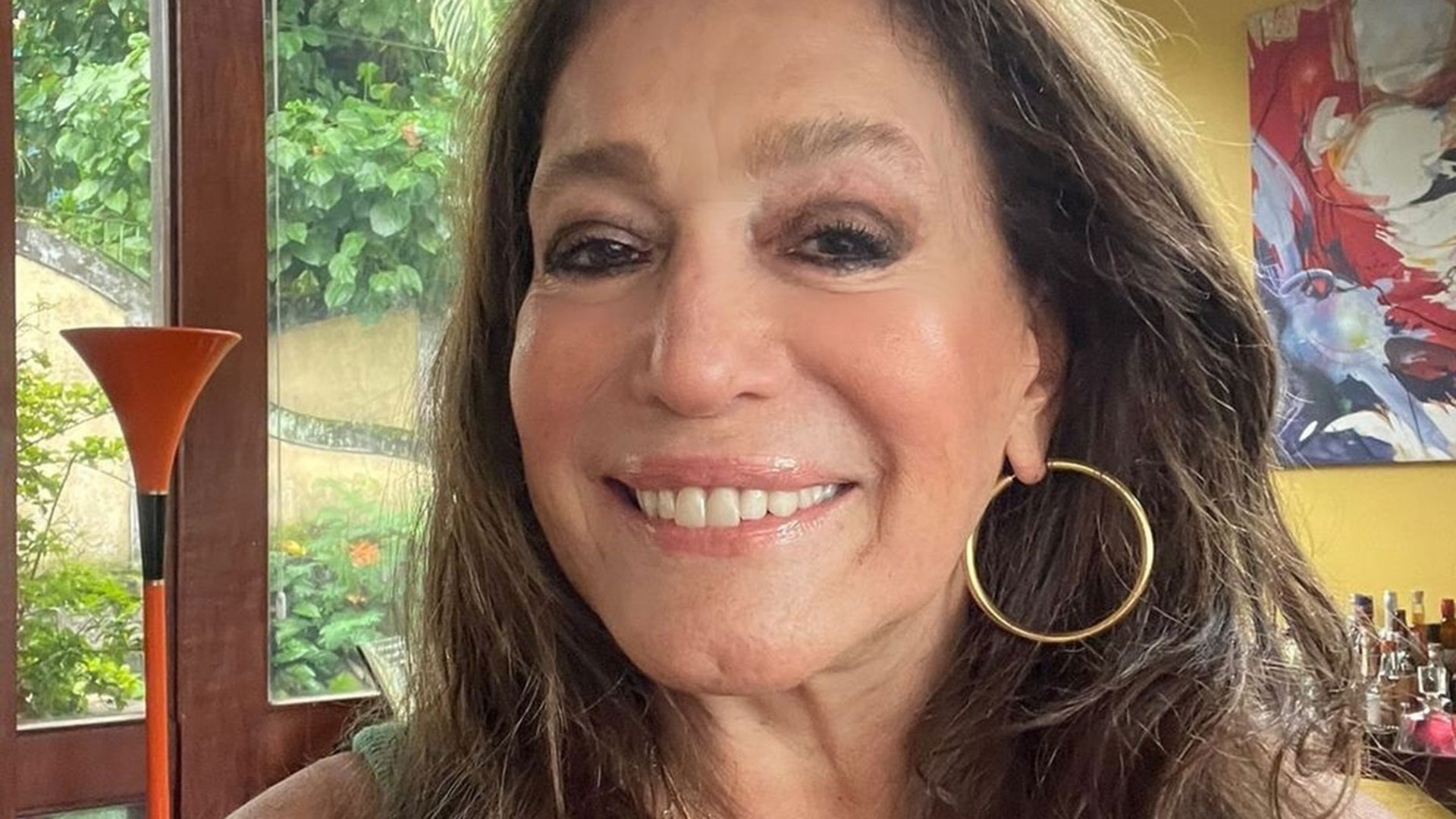 Susana Vieira muda o visual e dispara: ‘Antipática’. Veja!