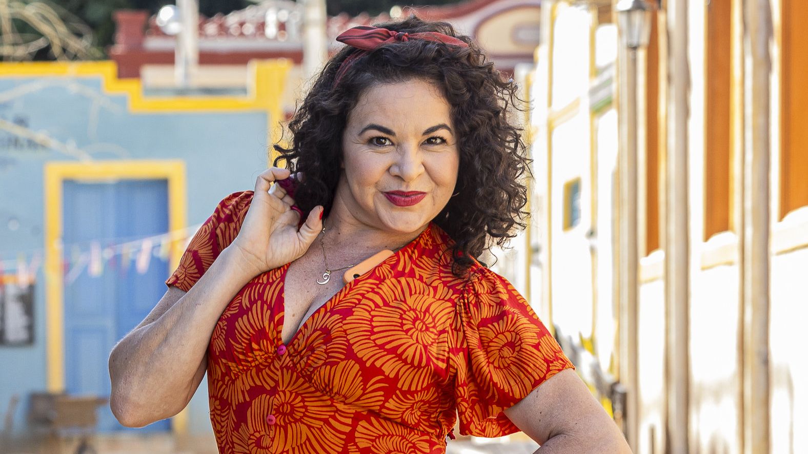 Suzy Lopes revela clima nos bastidores de No Rancho Fundo: ‘Tem concurso’