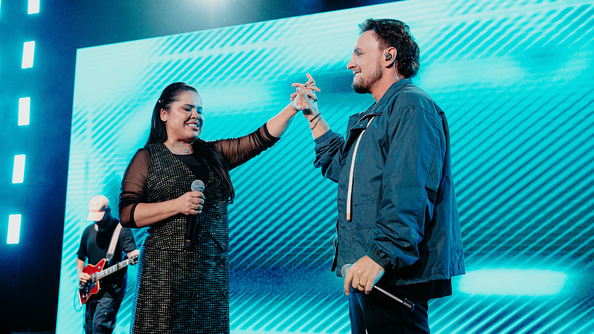 Theo Rúbia estreia novo DVD gravado em Presidente Prudente, em SP