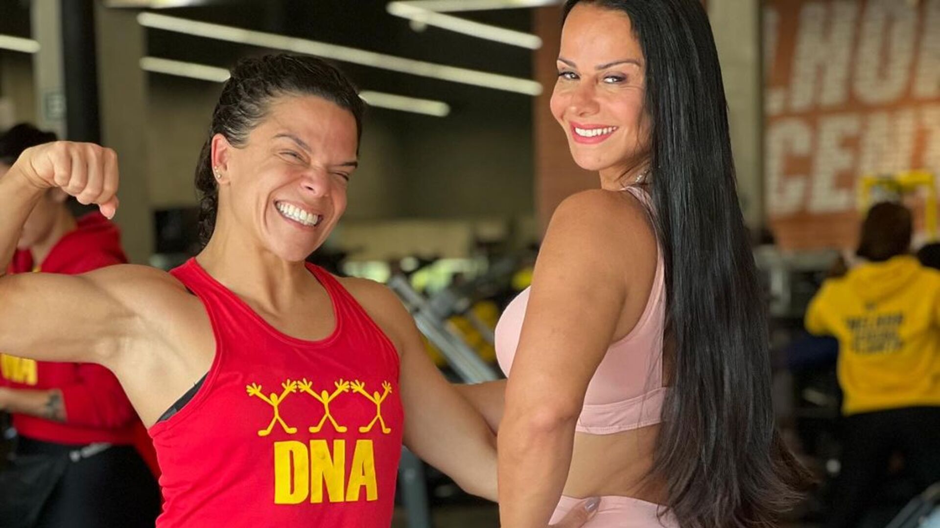 Viviane Araújo choca ao mostrar situação de seu corpo: ‘Firmes’