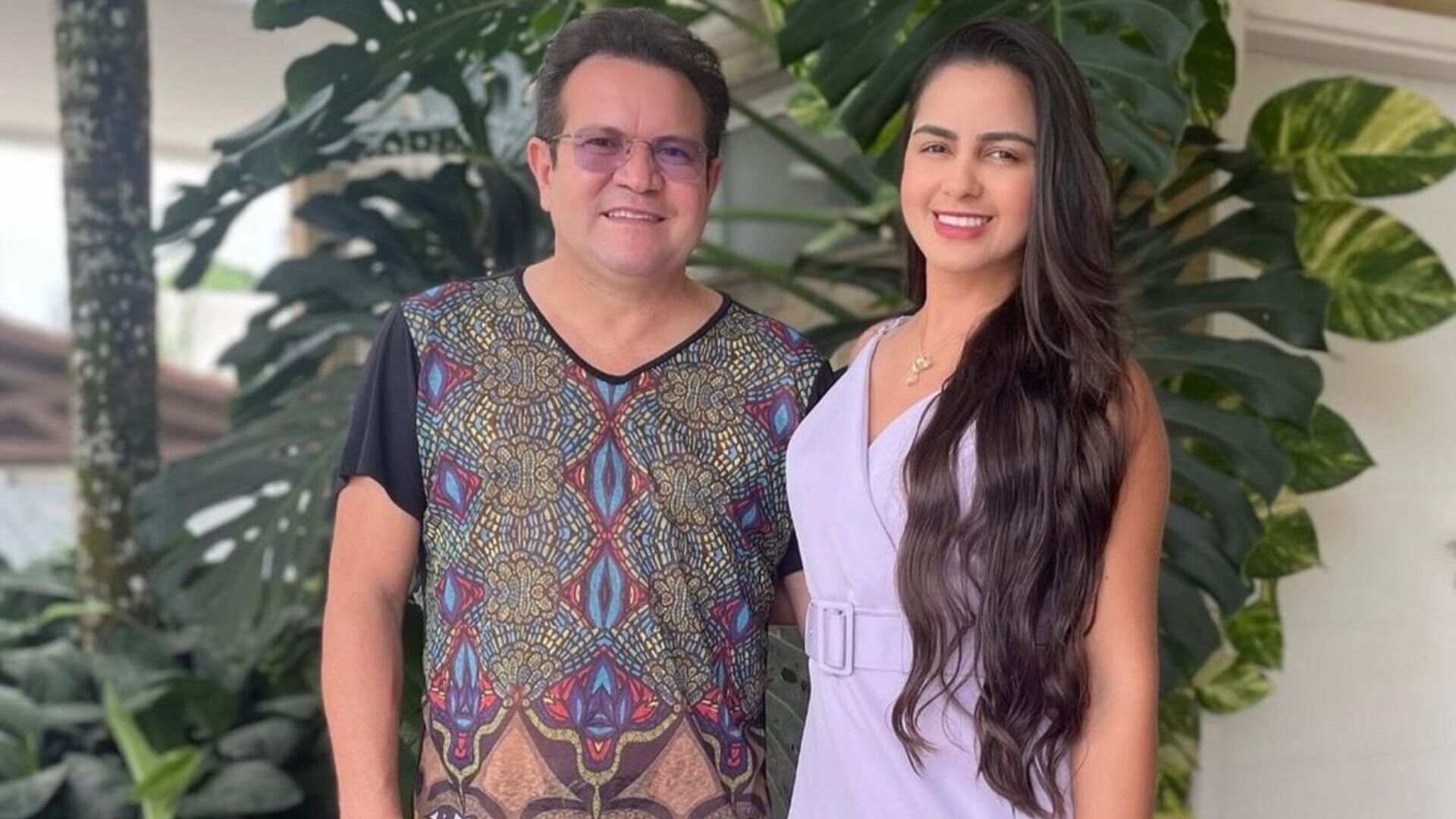 Ximbinha choca a esposa com resultado de harmonização facial: ‘Demais’