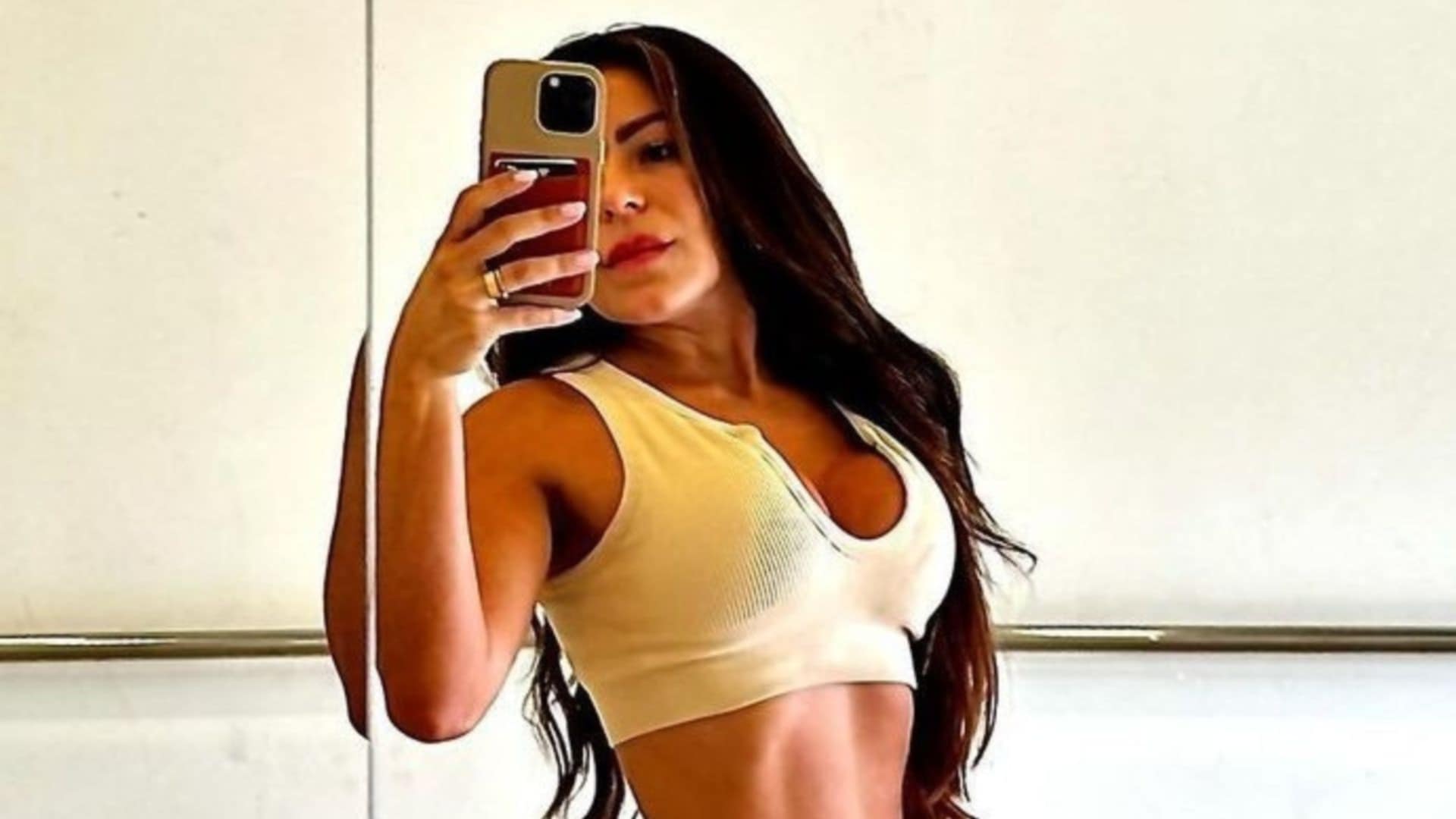 Andressa Ferreira choca com seu corpo atual e rebate: ‘Não existe milagre’
