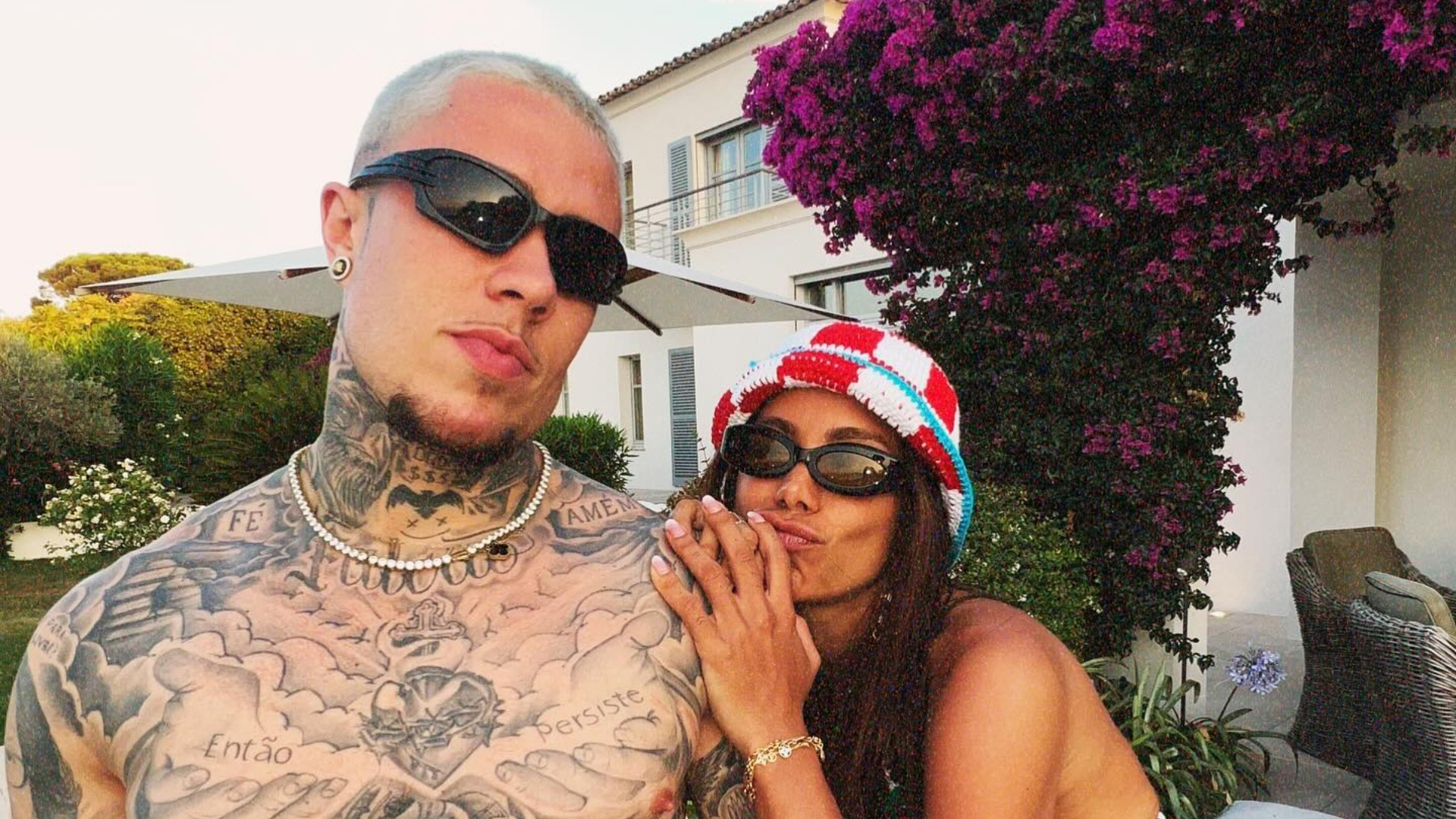 MC Daniel posa com Anitta e dá aviso aos seguidores sobre relação com ela