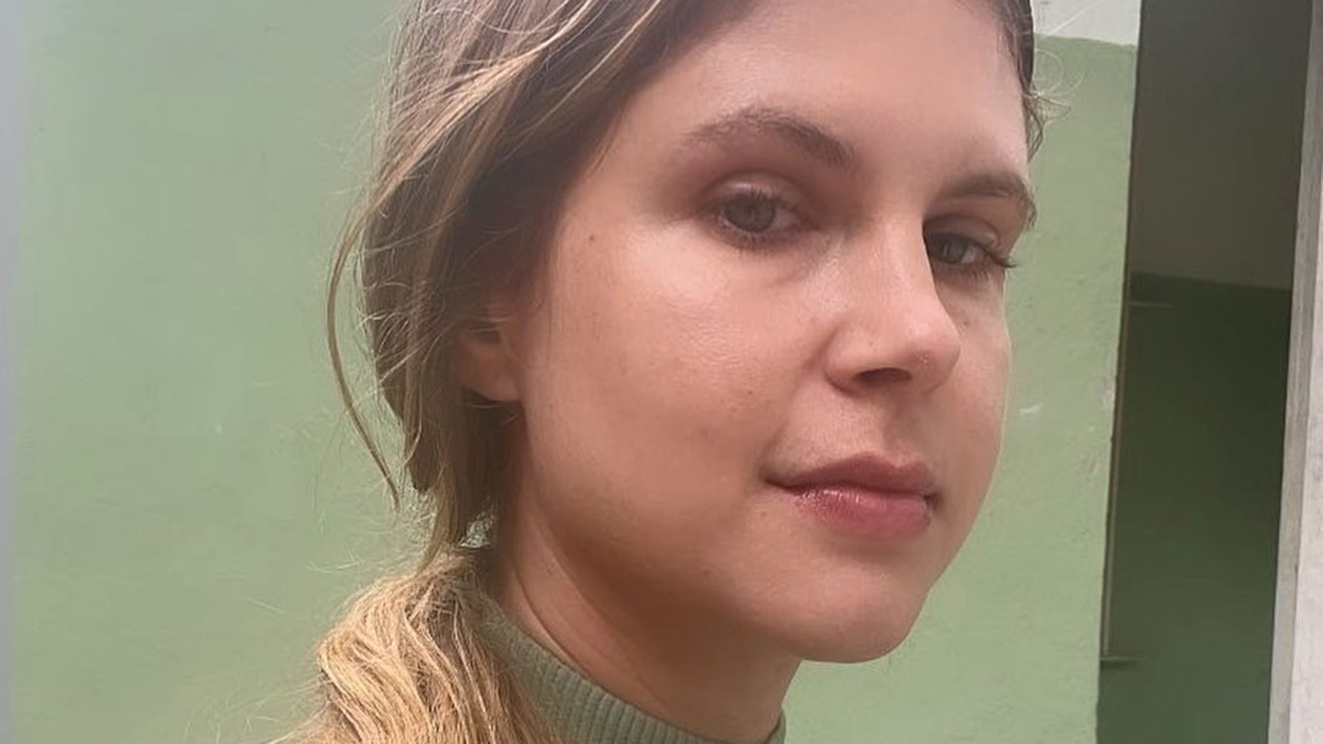 Carolinie Figueiredo chora e desabafa sobre desilusão amorosa