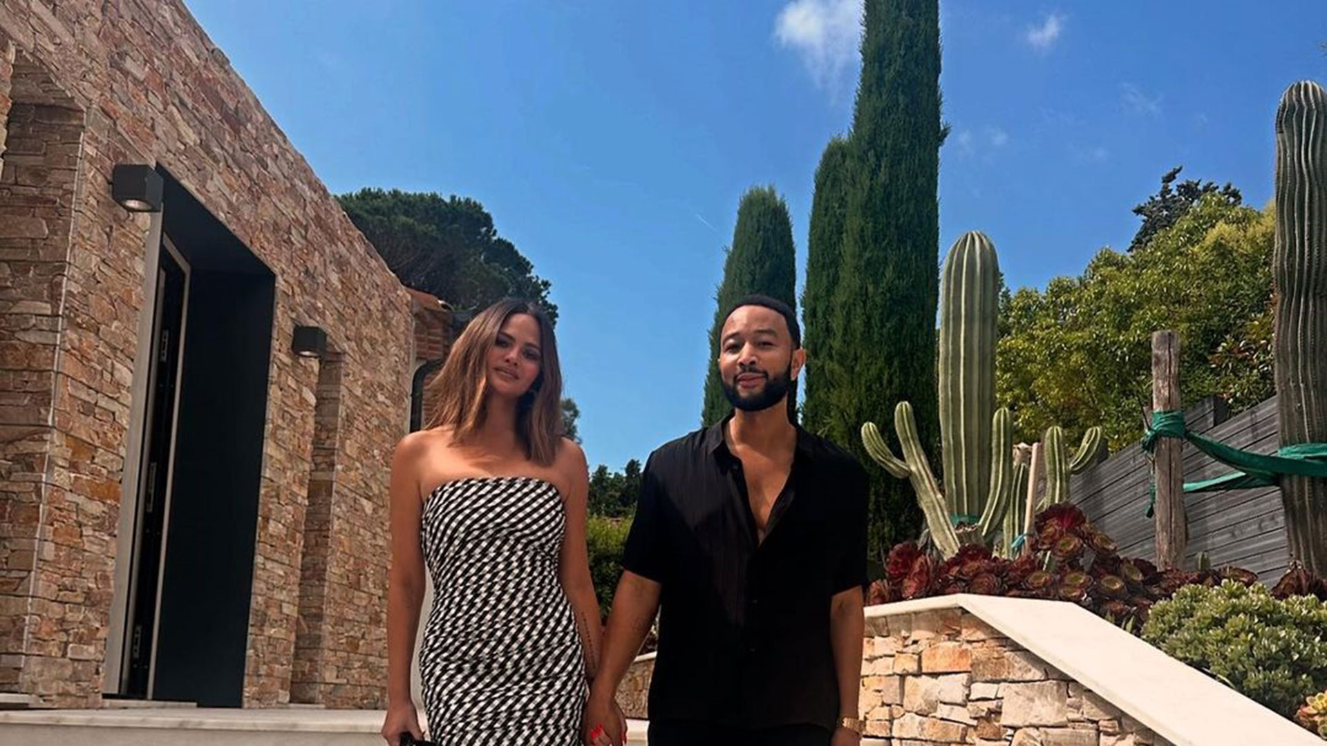 Mulher de John Legend abre o jogo sobre descoberta da diabetes do filho