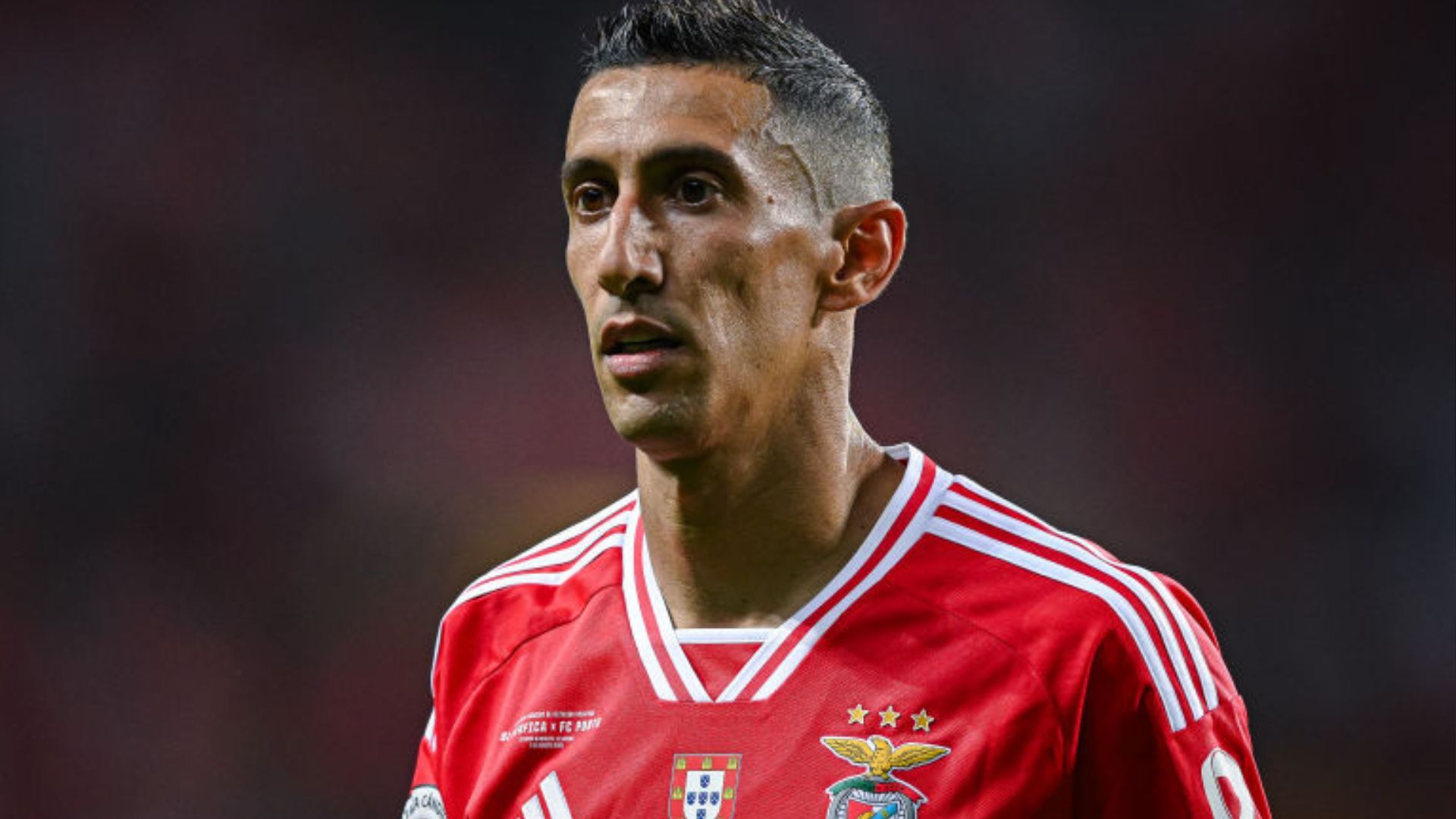 Família de Di María é ameaçada com cabeça de porco perfurada por balas