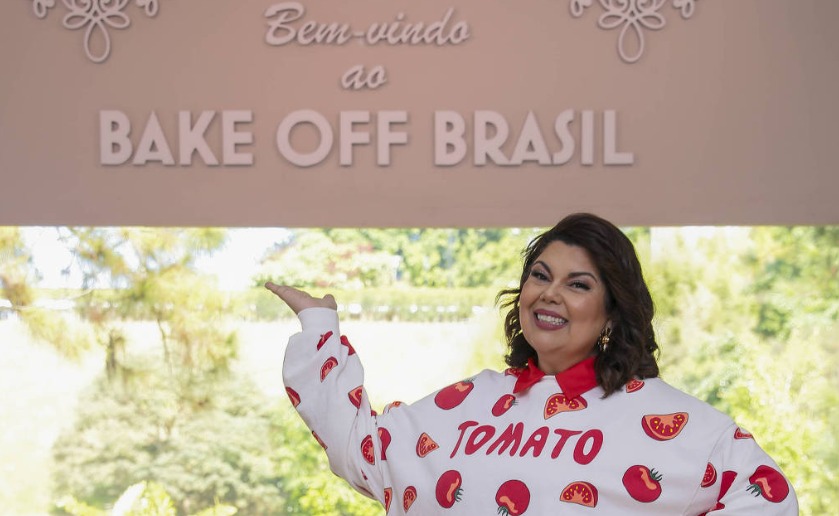 Fabiana Karla confessa ‘paquera’ com o SBT: ‘Me imaginava muito aqui’