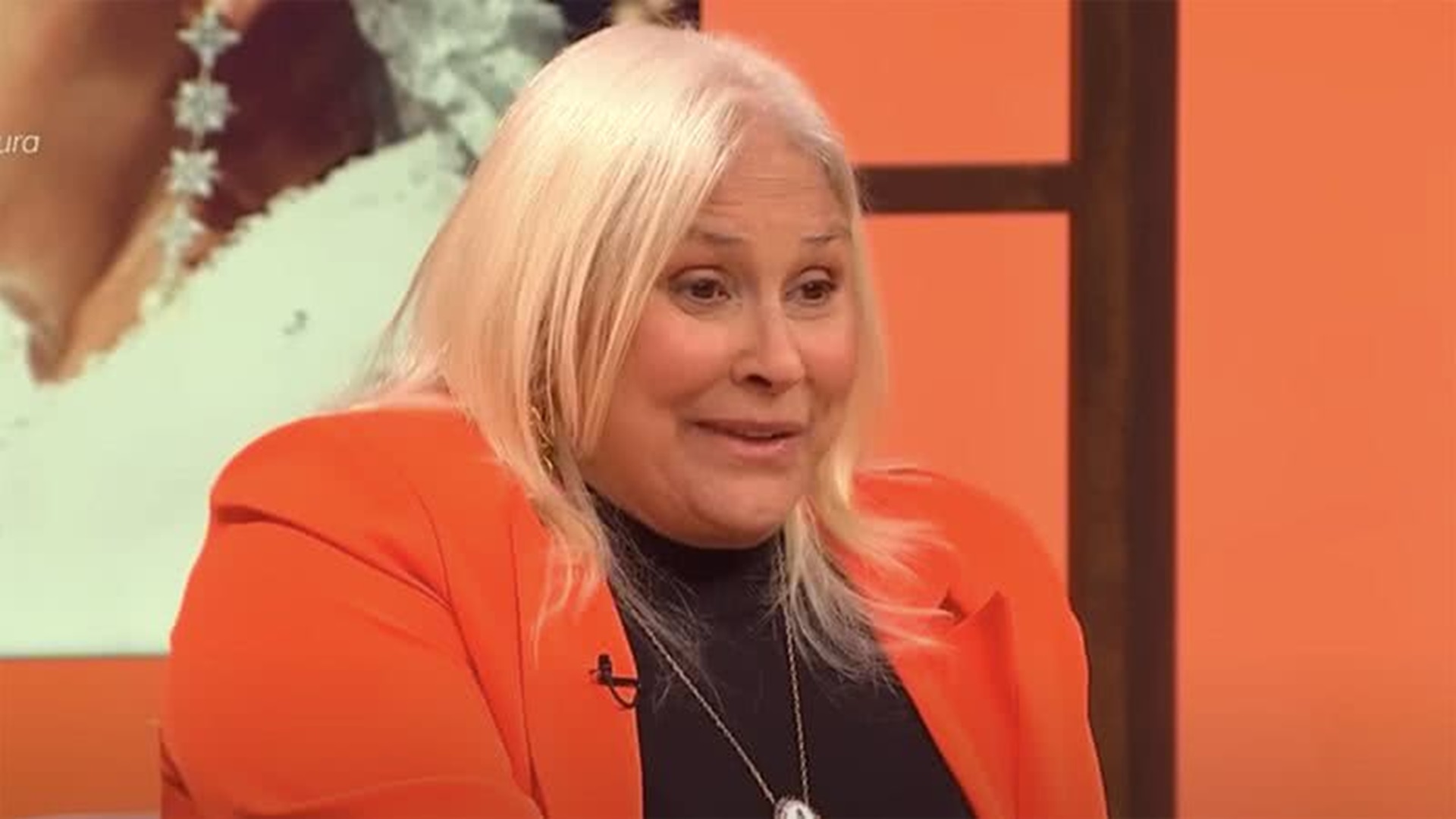 Fafá de Belém faz show em cadeira de rodas; saiba o motivo