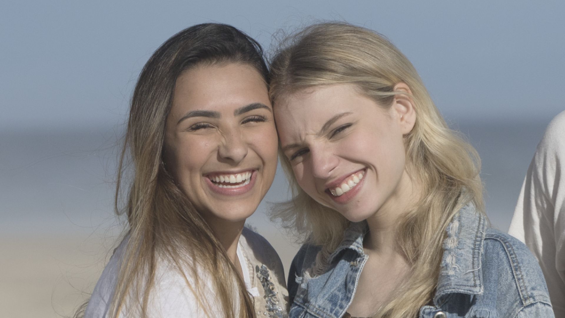 Fefe Schneider e Bibi Tatto rebatem preconceito com influenciadores no cinema: ‘Liberdade’