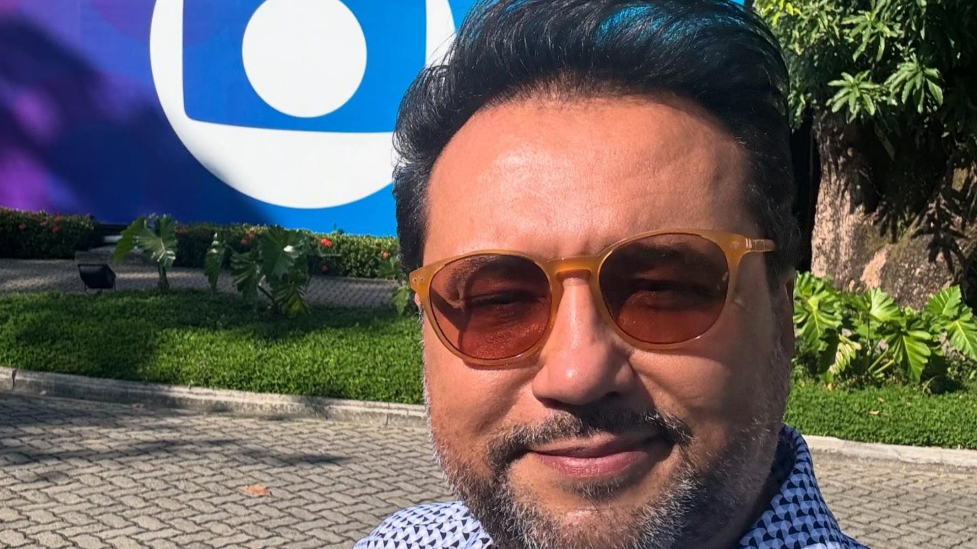 Geraldo Luís surpreende ao postar foto na Globo; saiba o motivo da visita