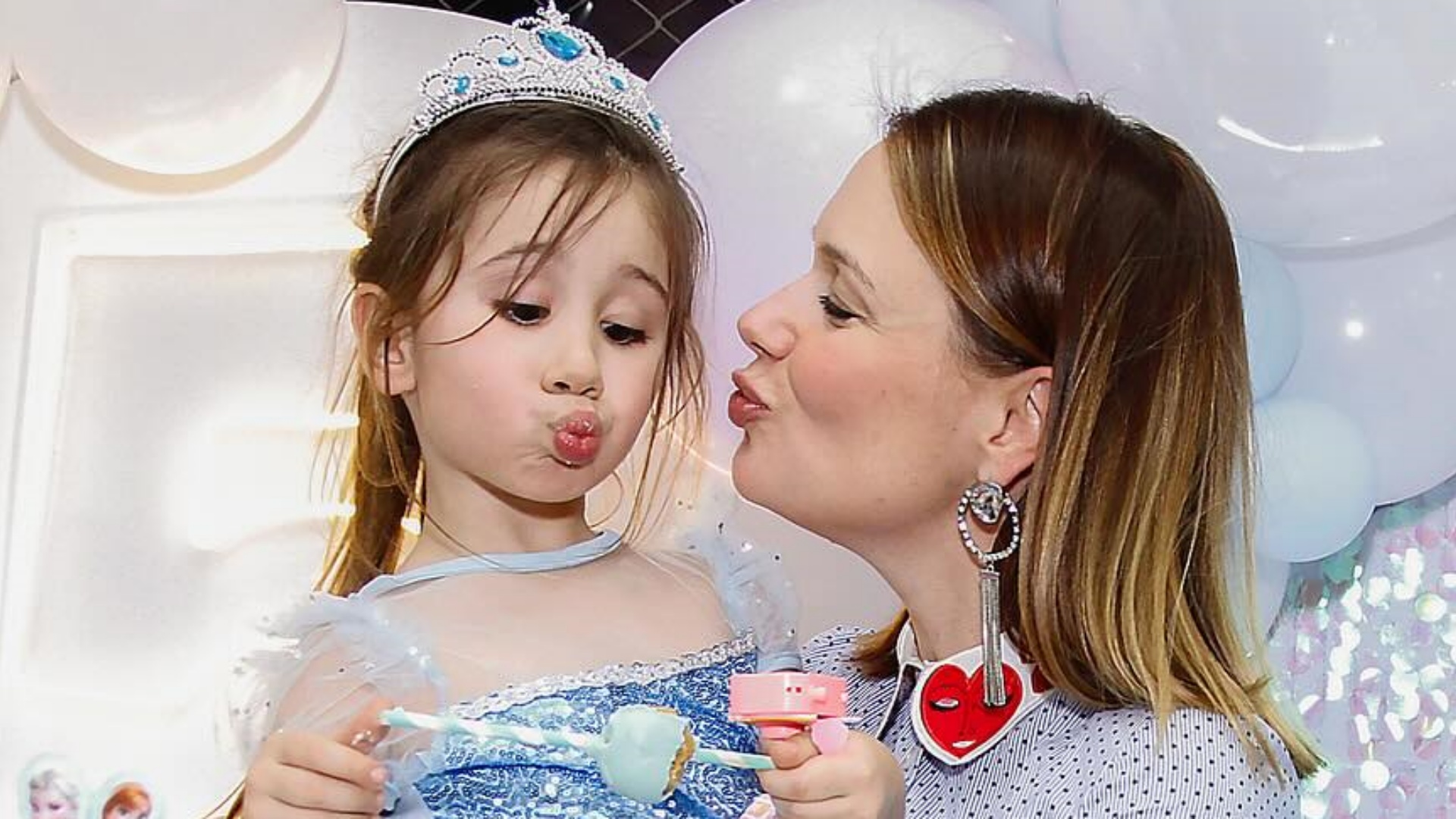 Grazie Schmitt comemora aniversário da filha mais velha com festão temático