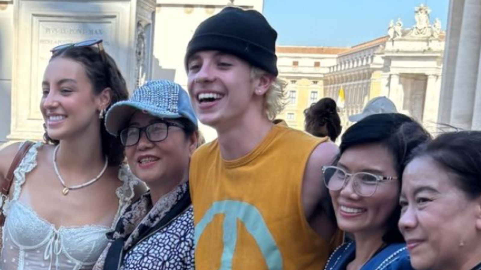 Juliano Floss se diverte ao ser confundido com cantor famoso: ‘Acham que sou’