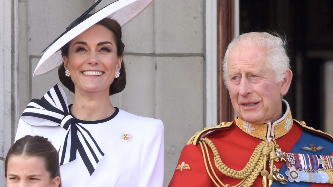 Após diagnóstico, Kate Middleton e rei Charles receberam 30 mil cartas de apoio