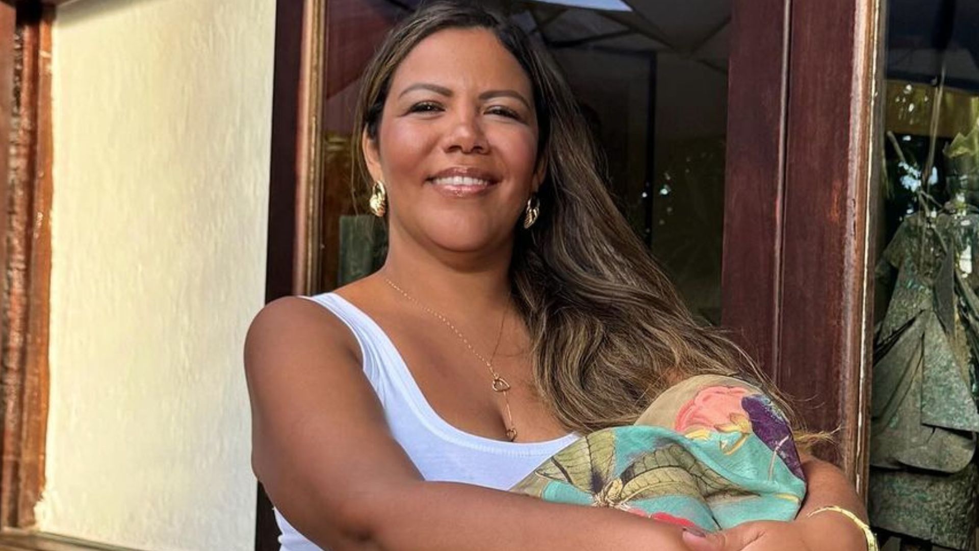 Ex de Davi Brito, Mani Reggo confessa susto com a fama: ‘Chorava’