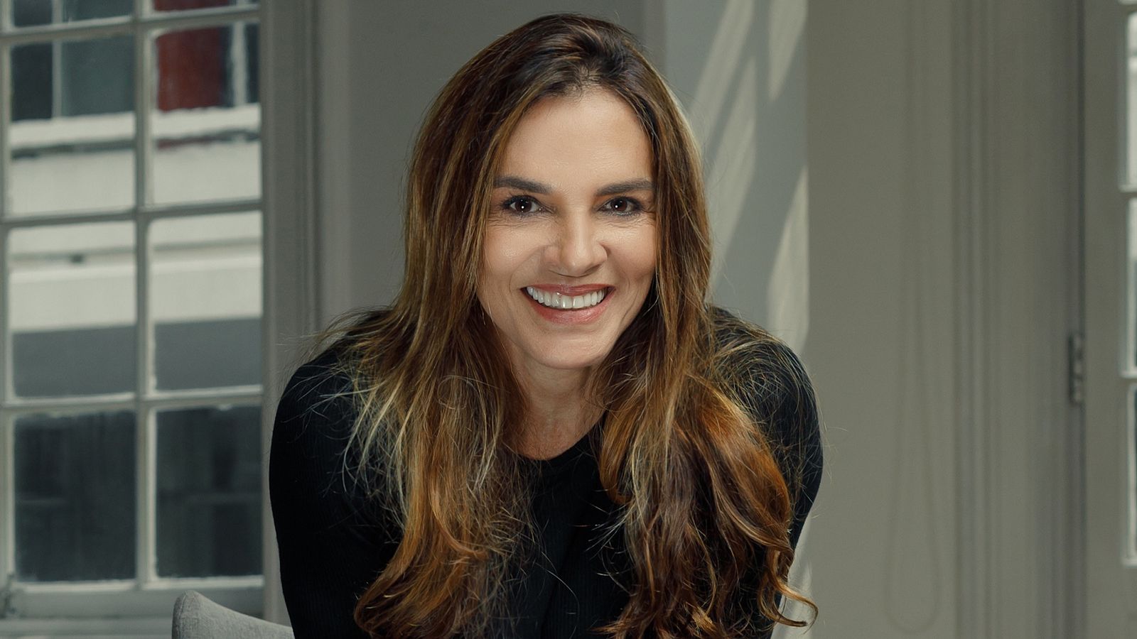Affair de Inocêncio na 1ª Renascer, Mara Carvalho vibra com Malu Mader em remake