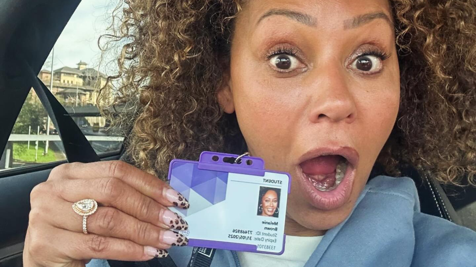 Ex-Spice Girl faz curso para ajudar vítimas de violência doméstica