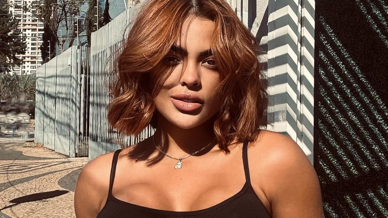 Ex-BBB Paula Freitas revela prepação de cirurgia para afinar cintura: ‘Quatro meses’