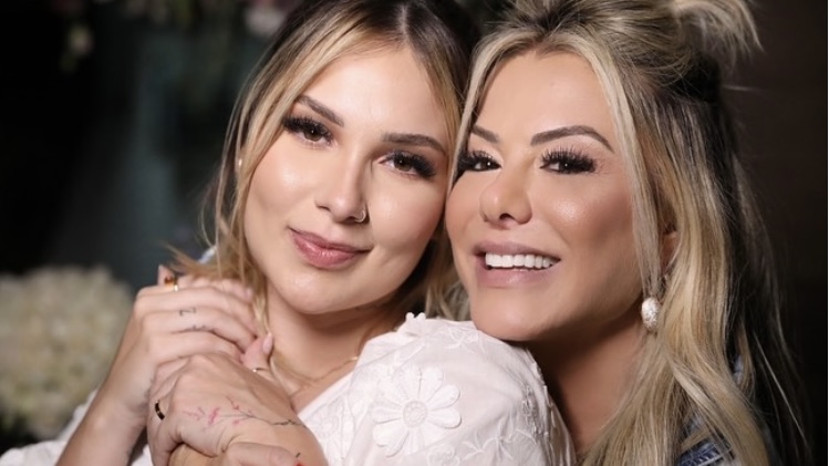 Poliana Rocha revela segredo da boa relação com Virginia Fonseca