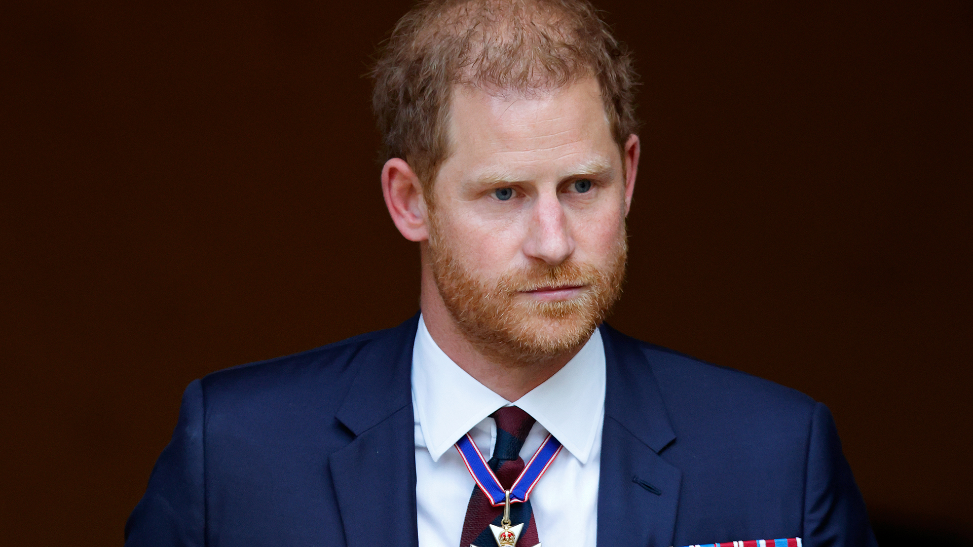 O motivo principal para o príncipe Harry ter abandonado a família real