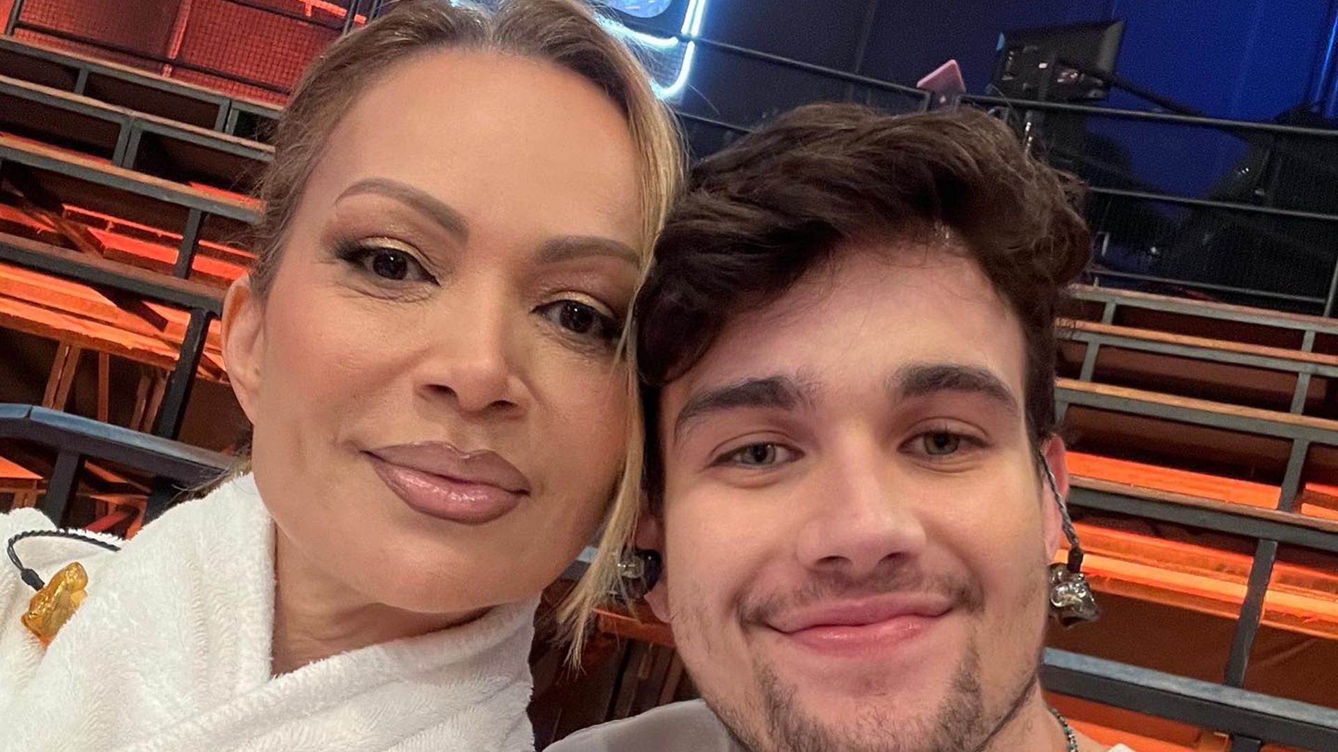 Rafa Almeida, filho de Solange, ignora comparações com mãe e rebate críticas: ‘Não ligo’