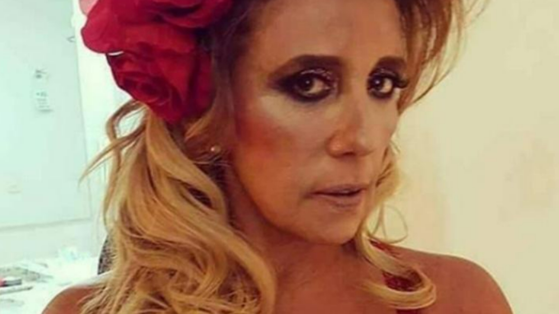 Rita Cadillac está abalada com exposição de suposta filha: “É doloroso”