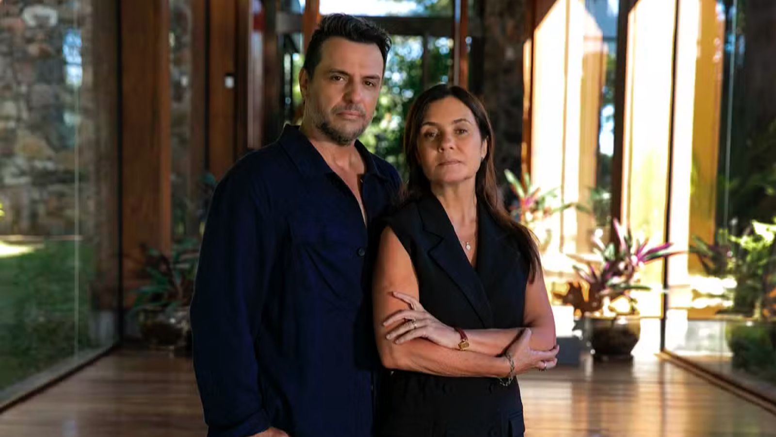 Globo se esquece de Mania de Você ao focar em Vale Tudo