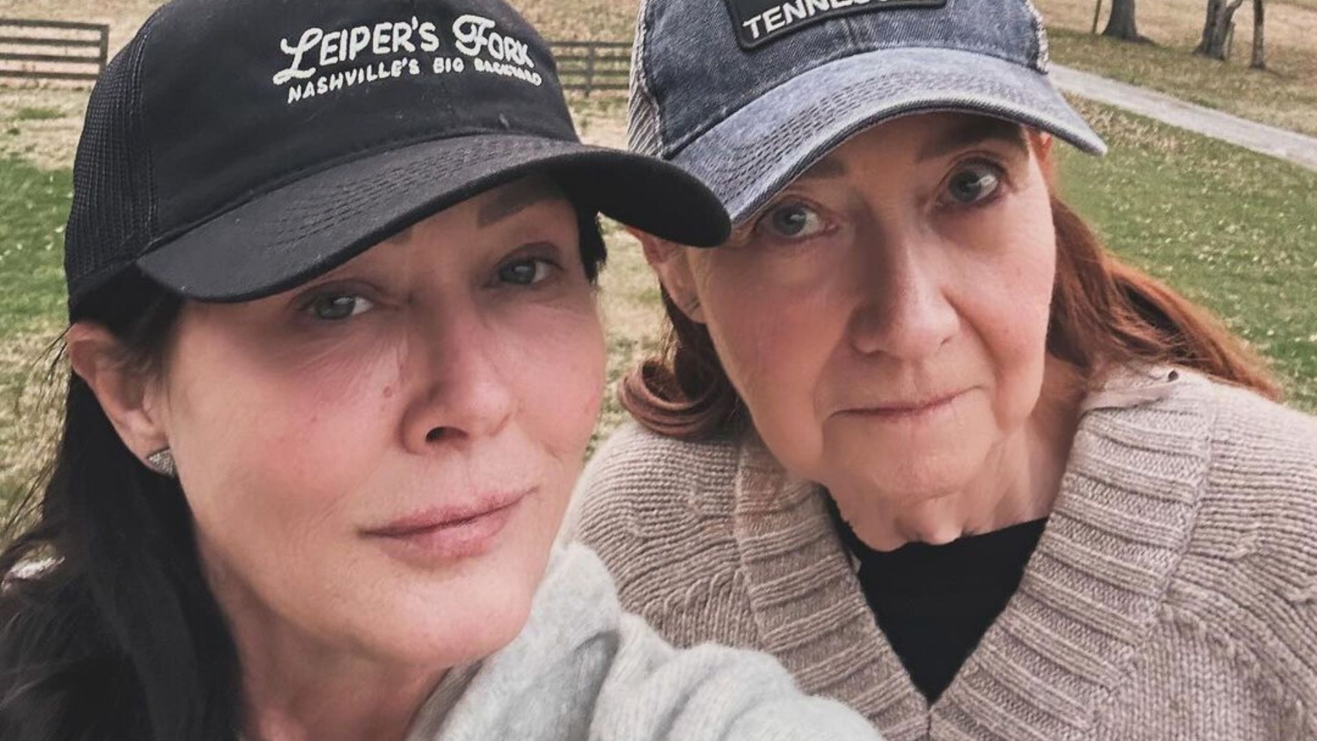 Mãe de Shannen Doherty lamenta morte da atriz: ‘Meu coração’