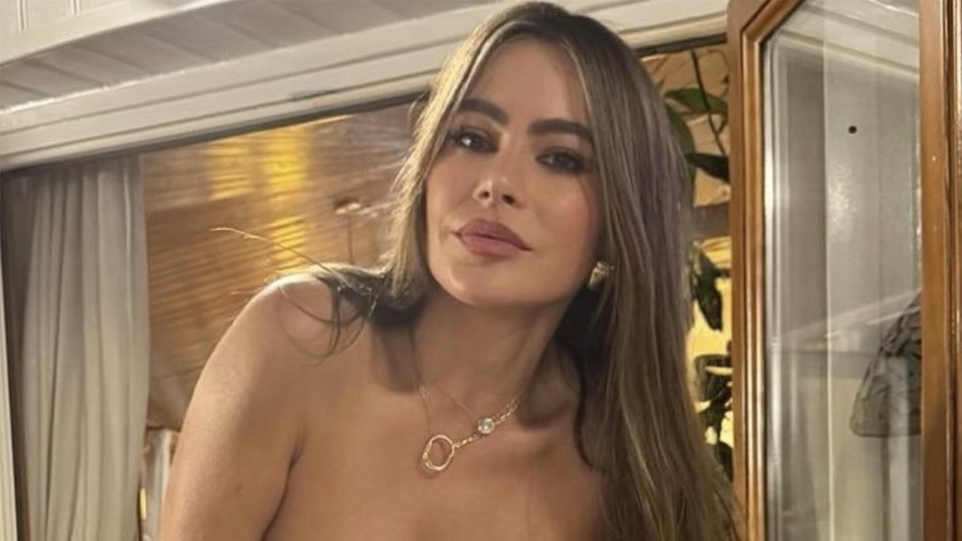 Sofia Vergara se joga na noitada em viagem pela Itália