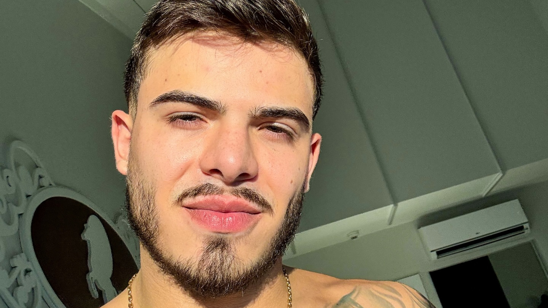 Thomaz Costa rebate críticas a valor de curso de autoconhecimento: ‘Não está caro’