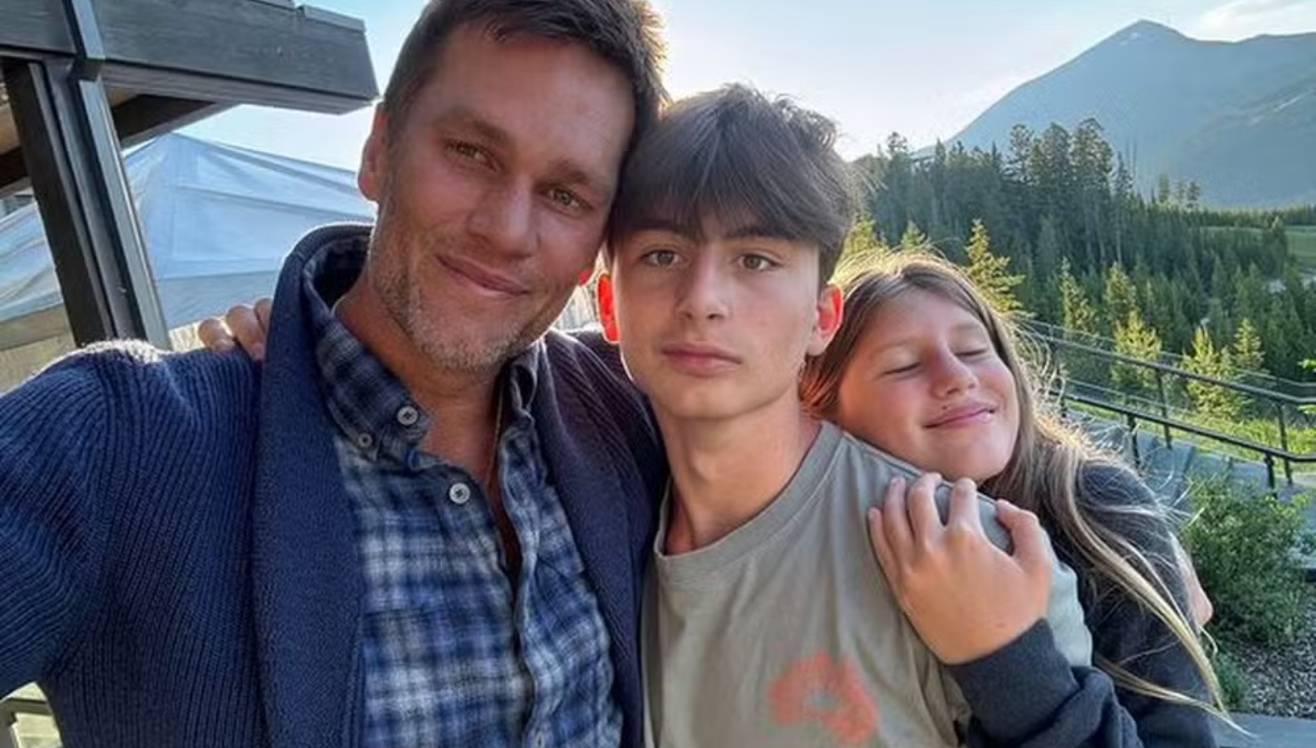 Tom Brady leva filhos com Gisele Bündchen para passeio ‘radical’