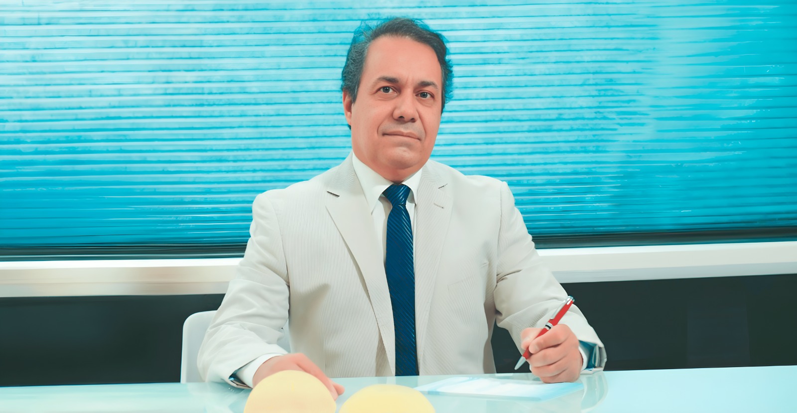 Dr. Renée Louzada alcança resultados rápidos com técnica da vibrolipoaspiração