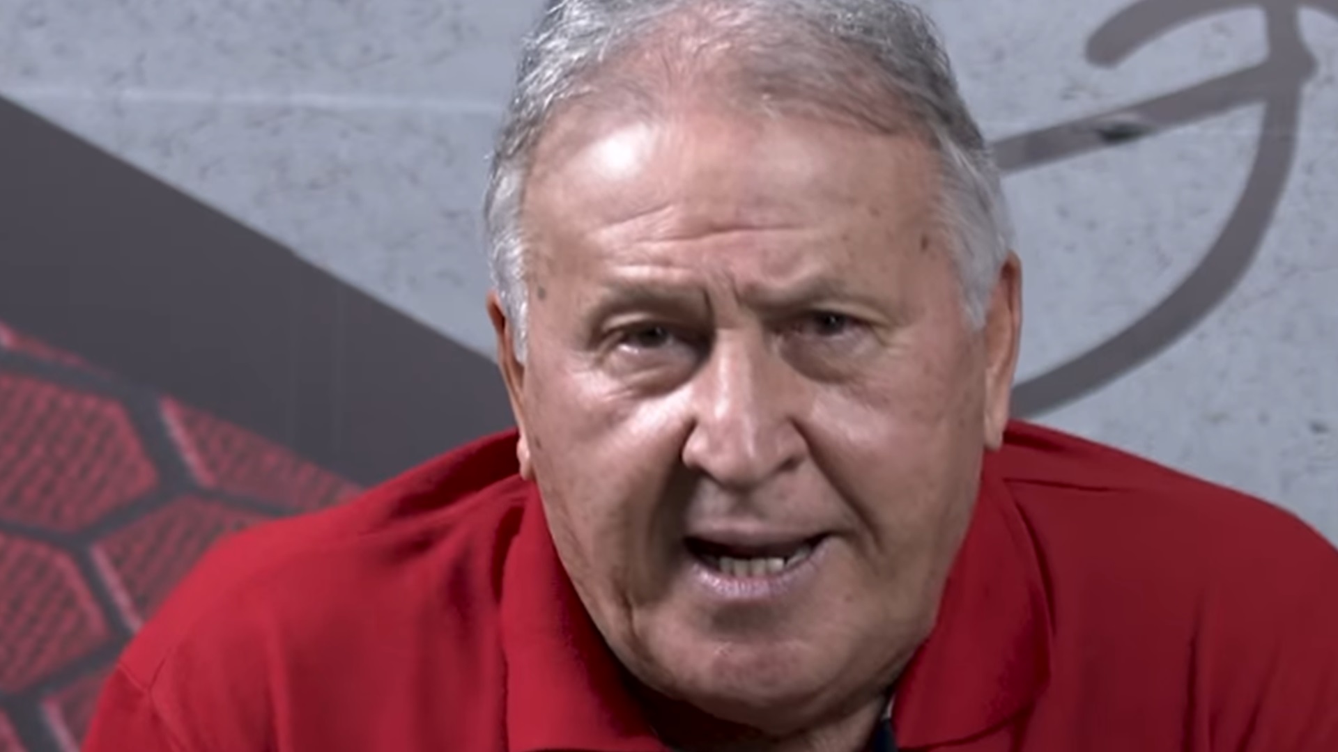 Zico se manifesta após ser furtado em Paris: “Recuperando do choque”