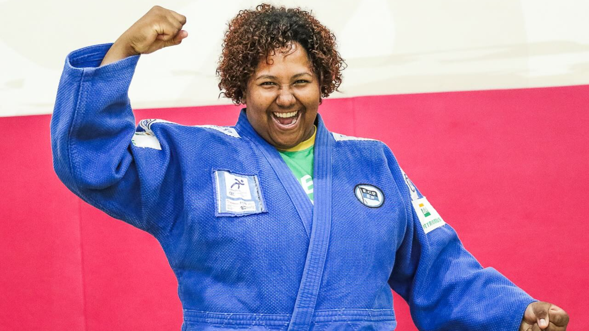 Bia Souza superou desconforto com o próprio corpo no esporte: ‘Me empoderou’