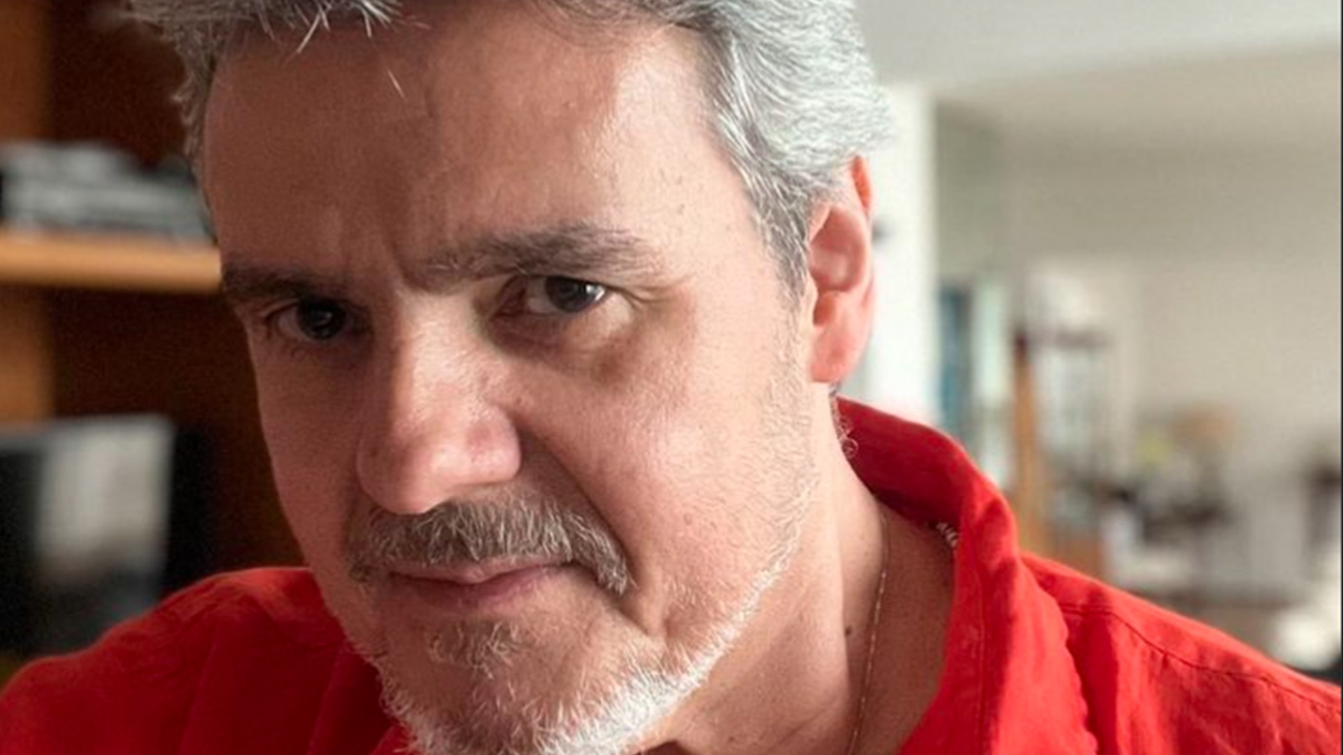Cássio Gabus Mendes revela mudança profissional: “Já está combinado”